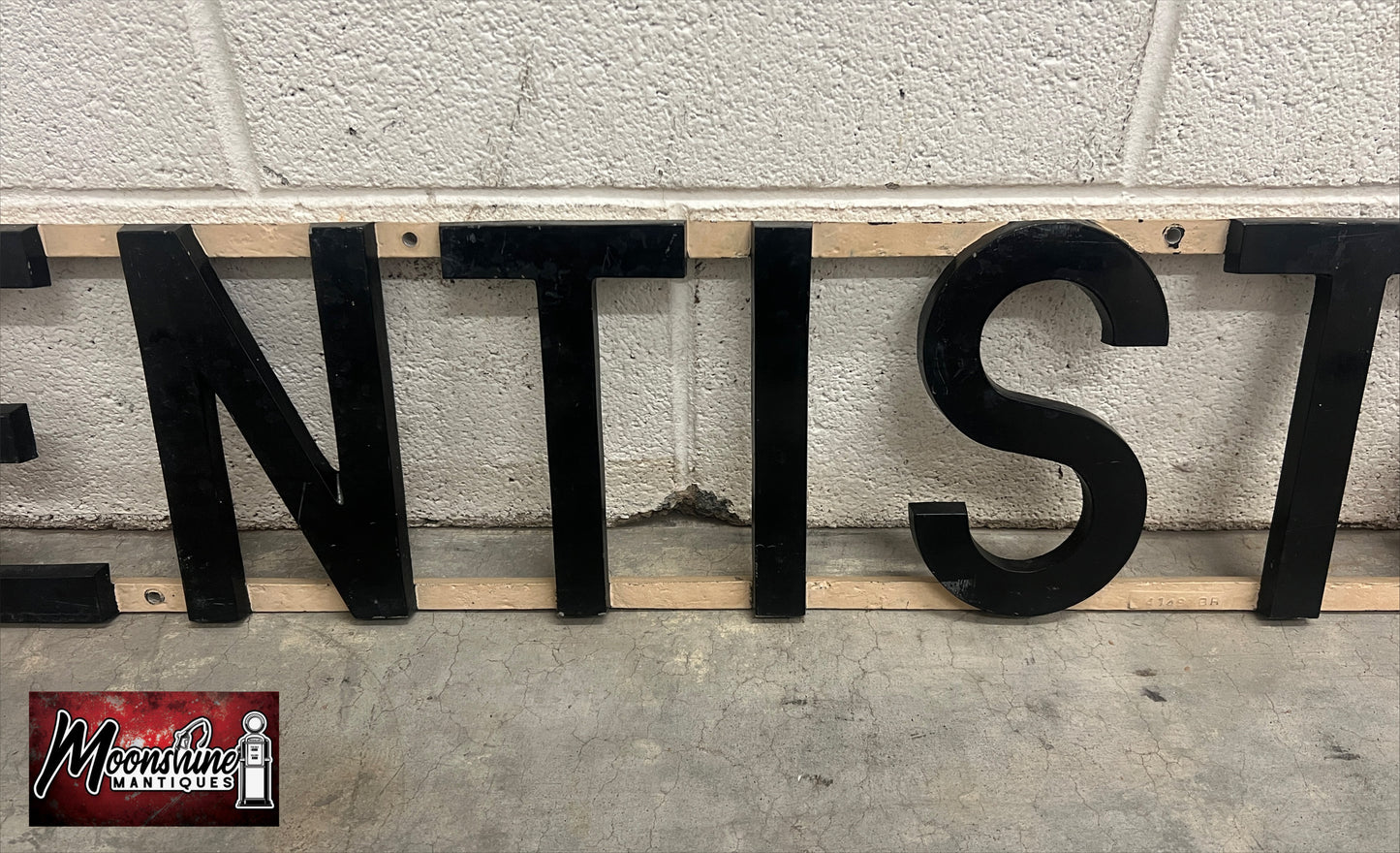 Vtg. Original DENTISTRY Sign - Dentist Office - Free Shipping!