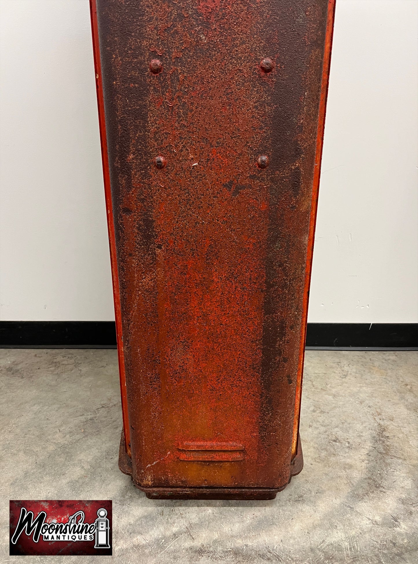 1950’s HARLEY DAVIDSON MOTORCYCLES Gilbarco Gas Pump w/ Shelves - Free Shipping!