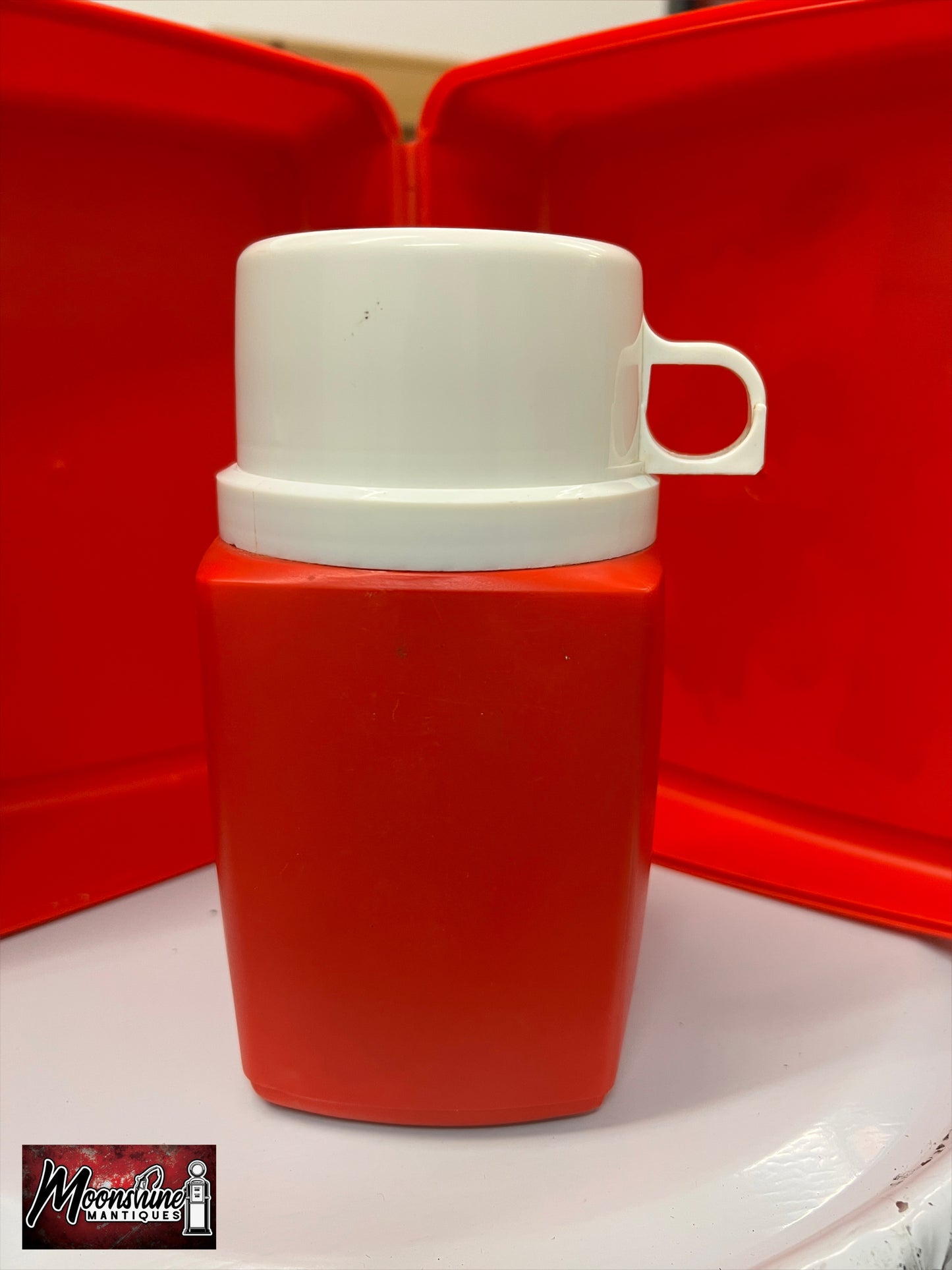 Vtg. 1977 LOONEY TUNES Lunch Box w/ Thermos - Bugs Bunny, Daffy Duck, Porky Pig - Free Shipping!