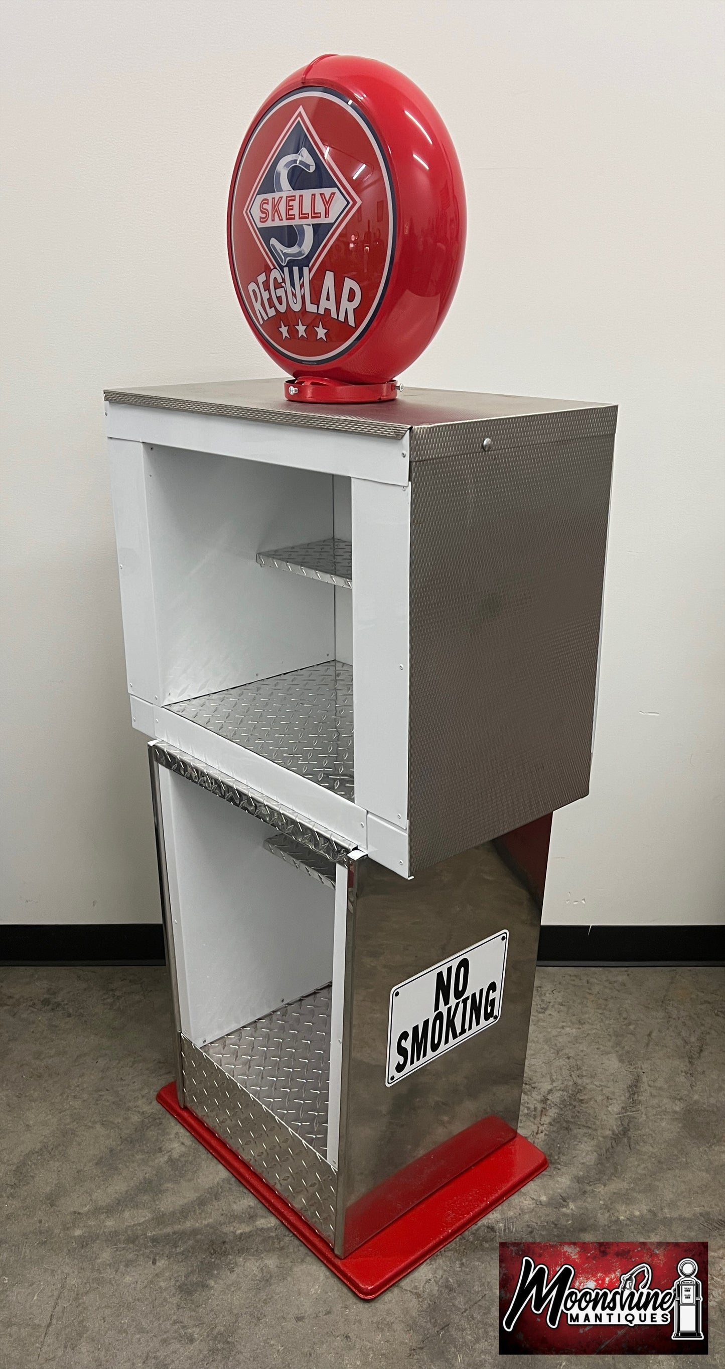 Custom 1960’s SKELLY GASOLINE Bennett Gas Pump w/ Display Shelves - Free Shipping!