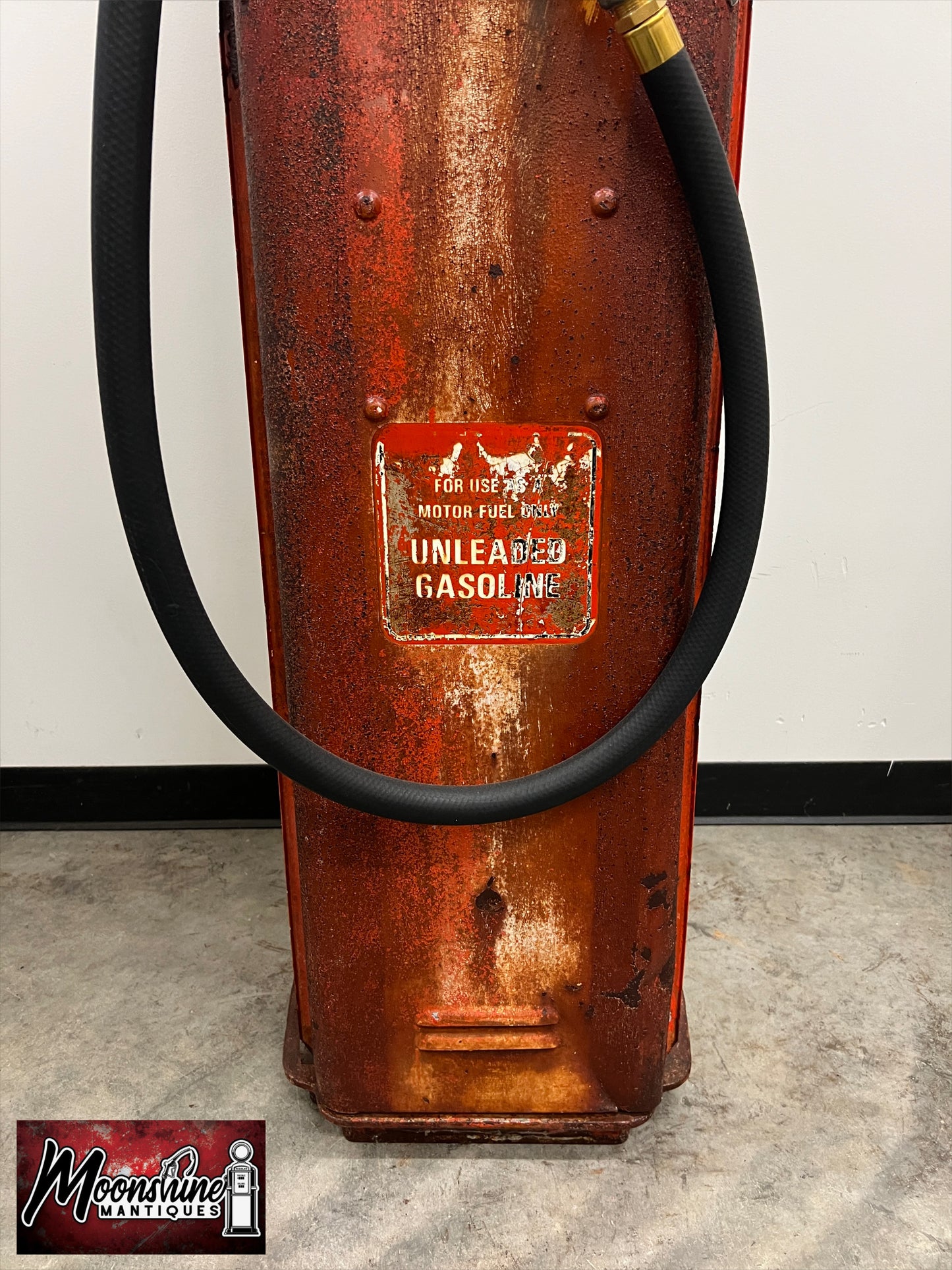 Rustoration 1950’s LION GASOLINE Gilbarco Gas Pump w/ Shelves - Free Shipping!