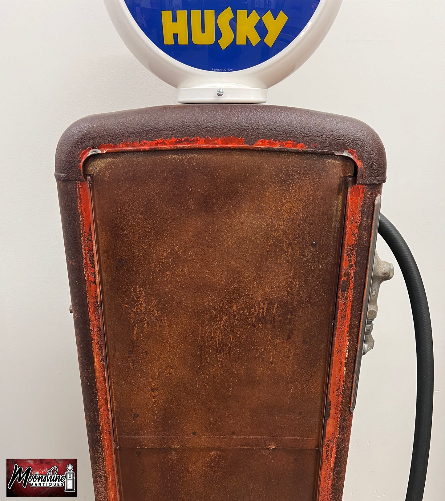 Rustoration 1950’s HUSKY GASOLINE Gilbarco Gas Pump w/ Shelves - Free Shipping!