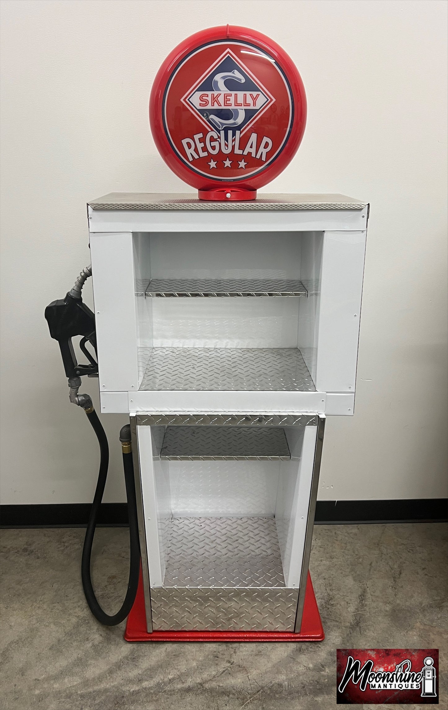 Custom 1960’s SKELLY GASOLINE Bennett Gas Pump w/ Display Shelves - Free Shipping!