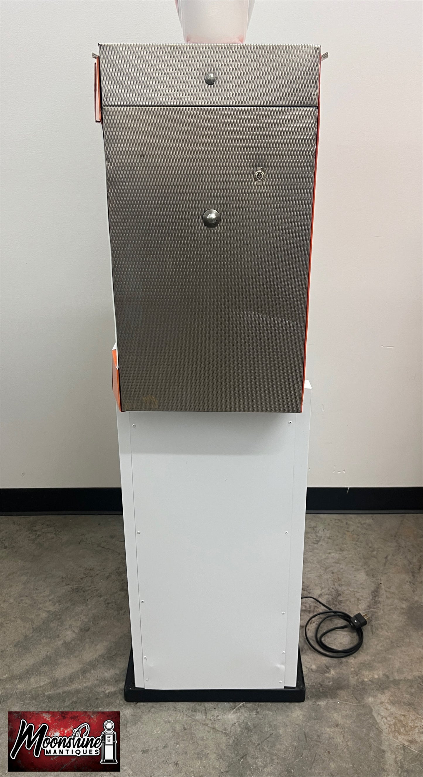 Custom 1960’s HARLEY DAVIDSON MOTORCYCLES Tokheim Gas Pump w/ Display Shelves - Free Shipping!