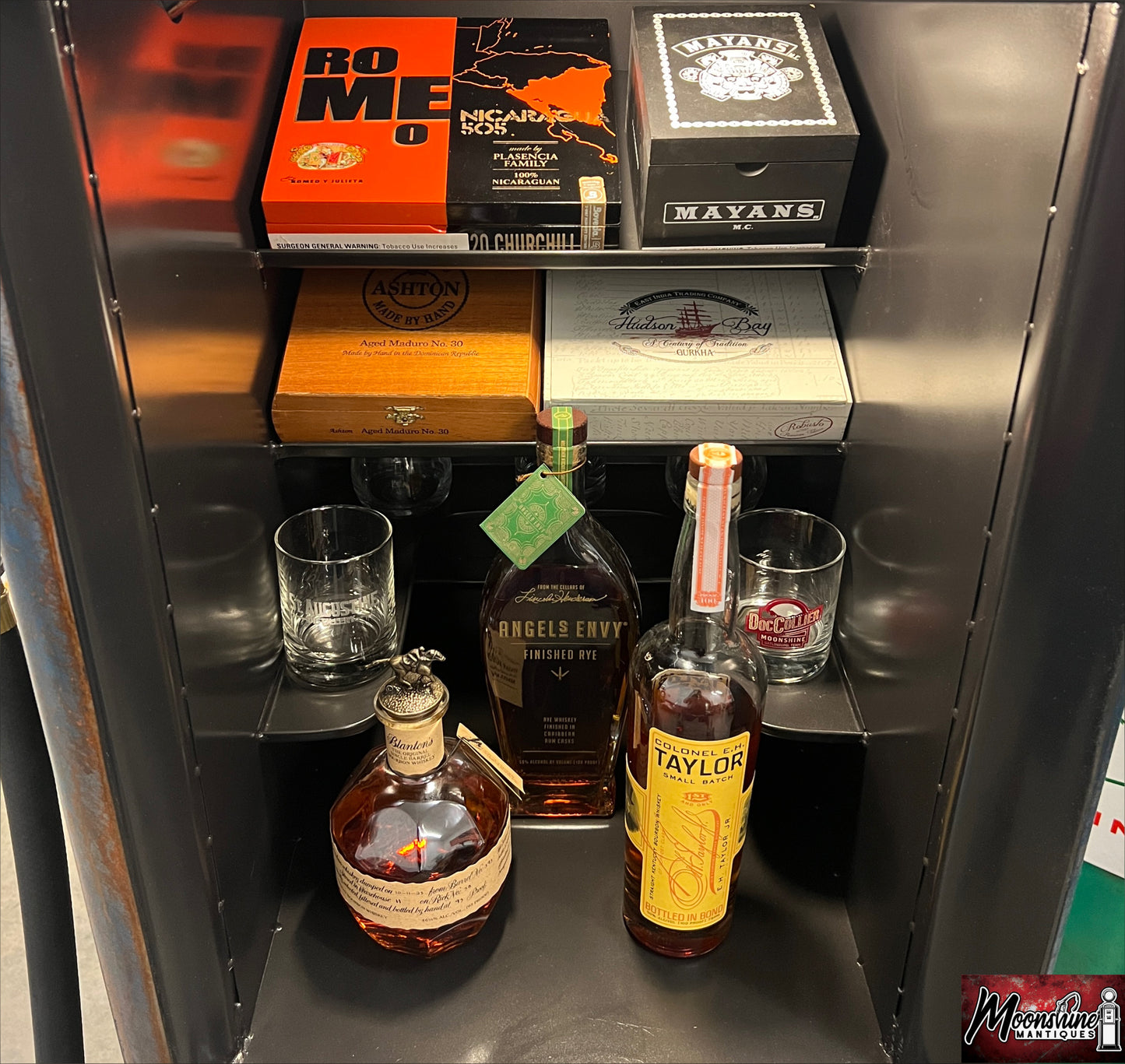 1940’s INDIAN MOTORCYCLE Gas Pump w/ Custom Made Whiskey Bar & Cigar Humidor - Free Shipping!