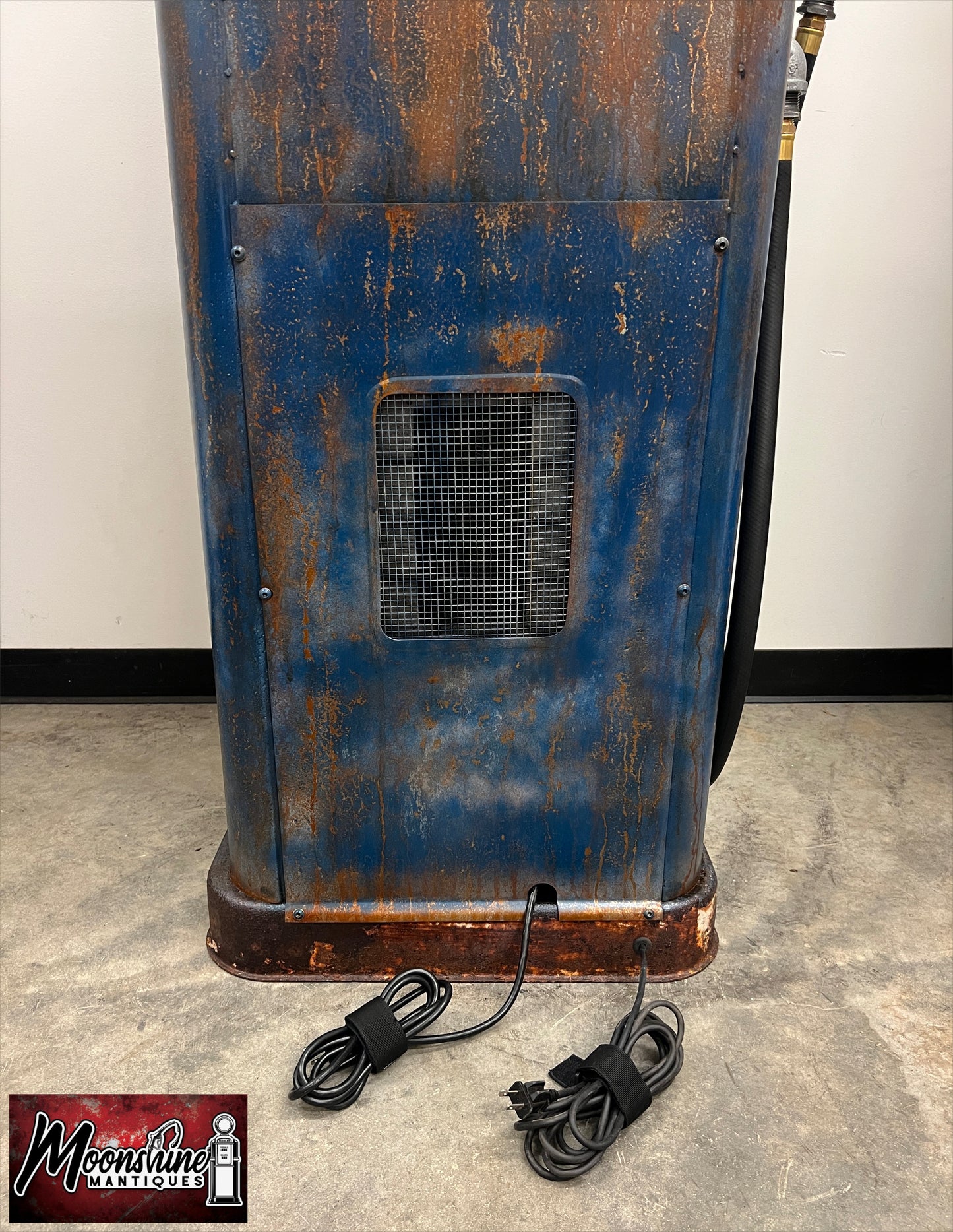 1940’s INDIAN MOTORCYCLE Gas Pump w/ Custom Made Whiskey Bar & Cigar Humidor - Free Shipping!