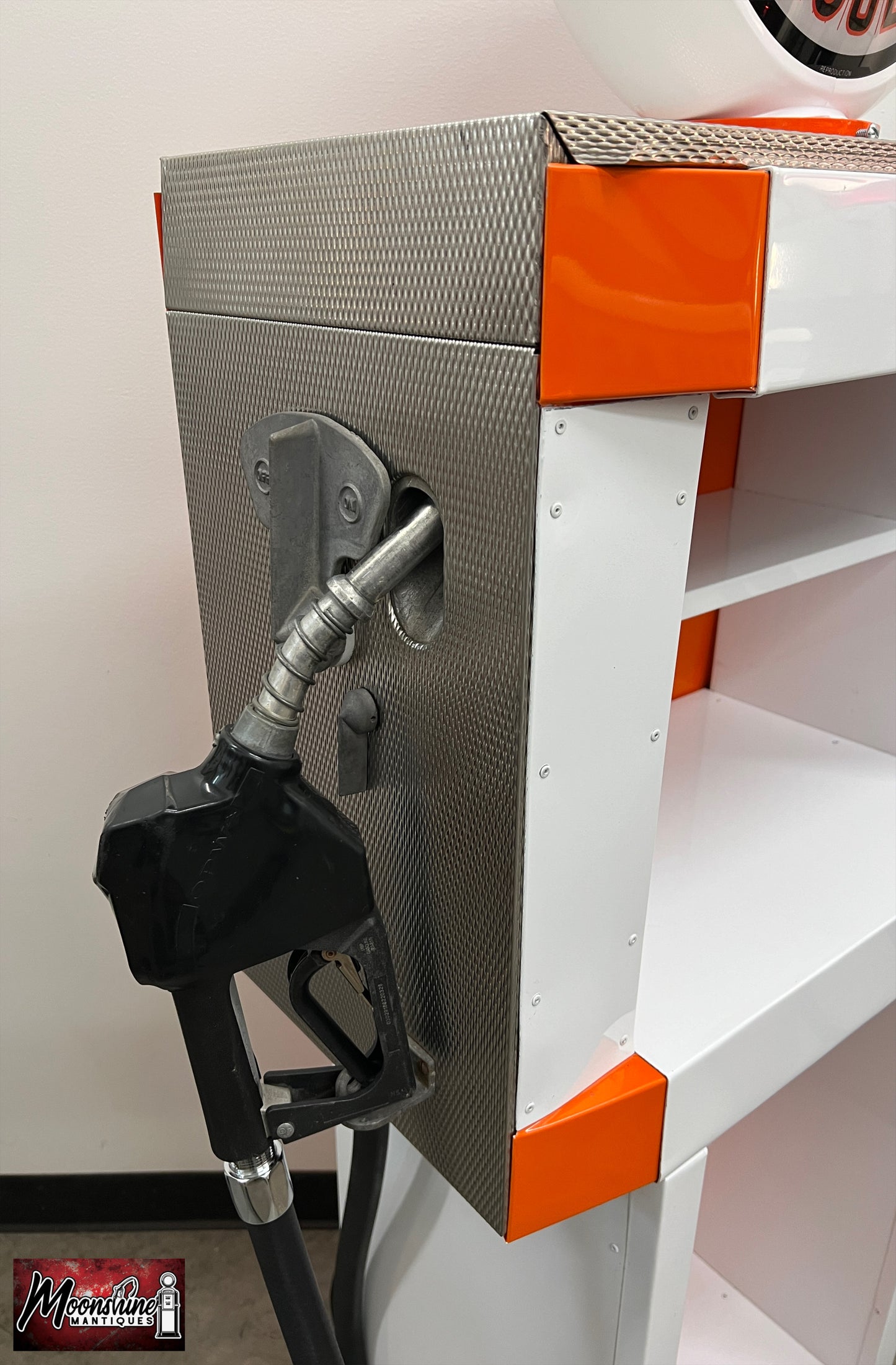 Custom 1960’s HUDSON GASOLINE Tokheim Gas Pump w/ Display Shelves - Free Shipping!