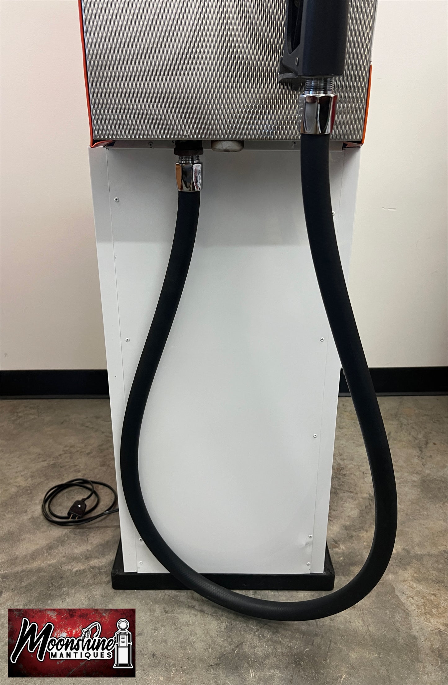 Custom 1960’s GULF Tokheim Gas Pump w/ Display Shelves - Free Shipping!