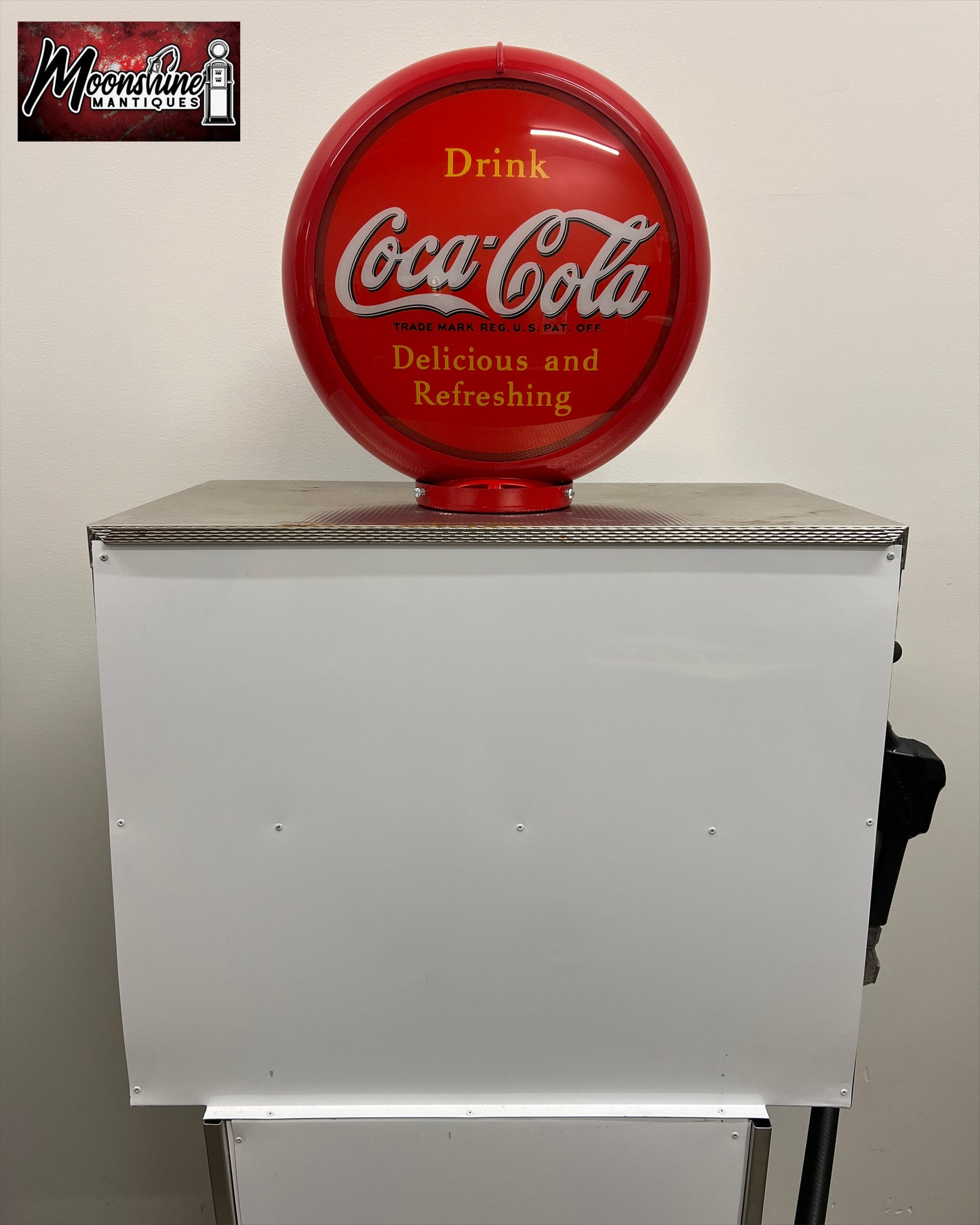 Custom 1960’s COCA COLA Bennett Gas Pump w/ Display Shelves - Free Shipping!