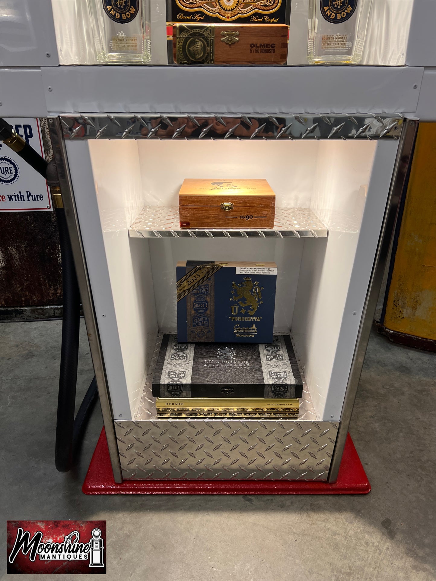 Custom 1960’s CHEVRON GASOLINE Bennett Gas Pump w/ Display Shelves - Free Shipping!