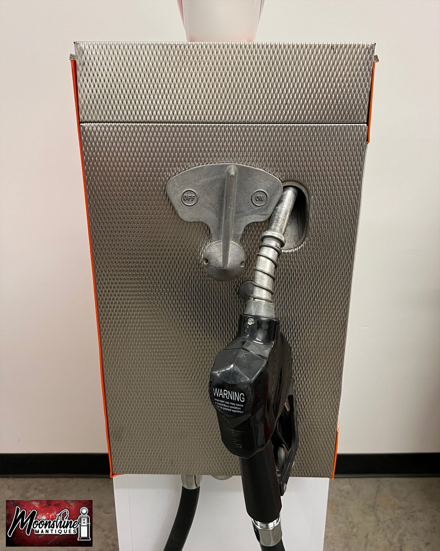 Custom 1960’s HUDSON GASOLINE Tokheim Gas Pump w/ Display Shelves - Free Shipping!