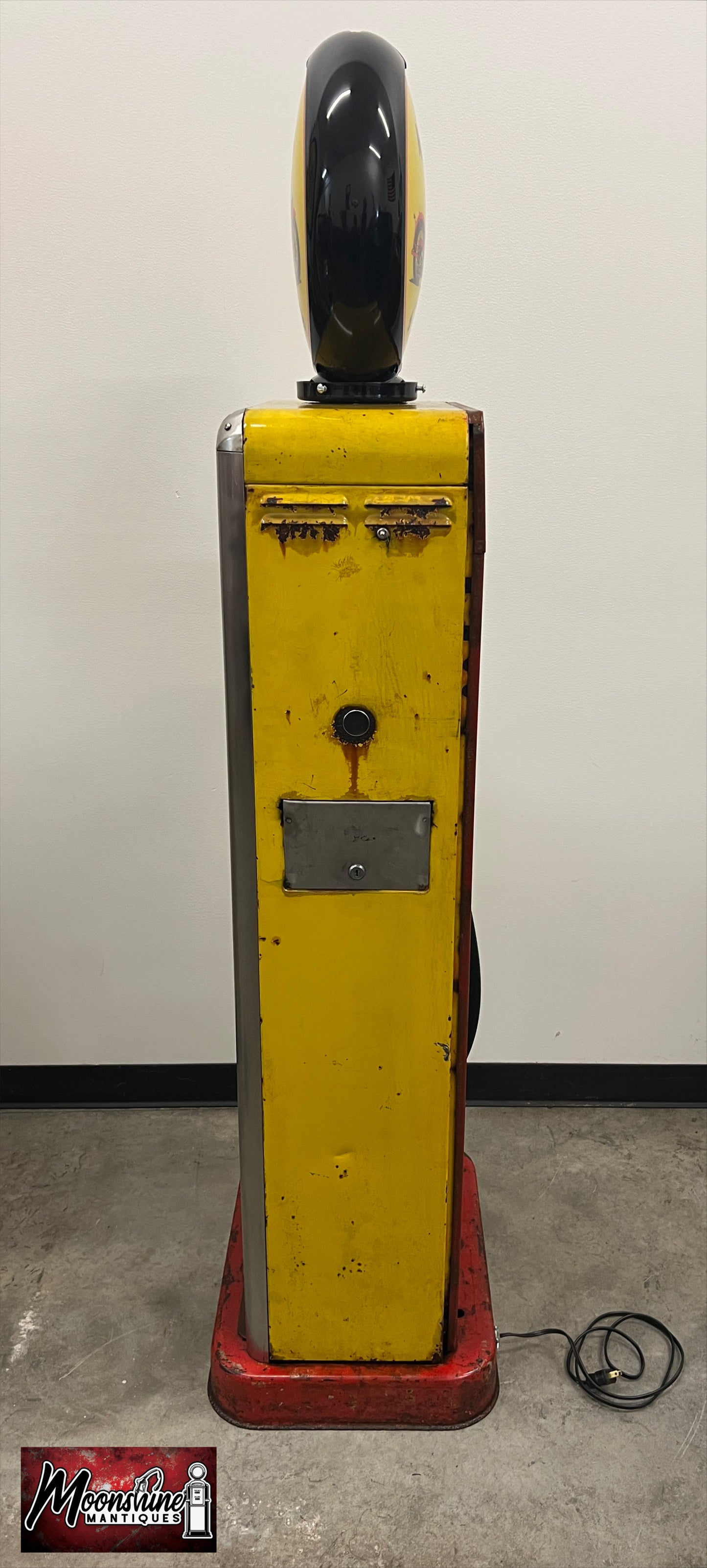 Rustoration 1940’s INDIAN MOTORCYCLES Bowser Gas Pump w/ Shelves - Free Shipping!