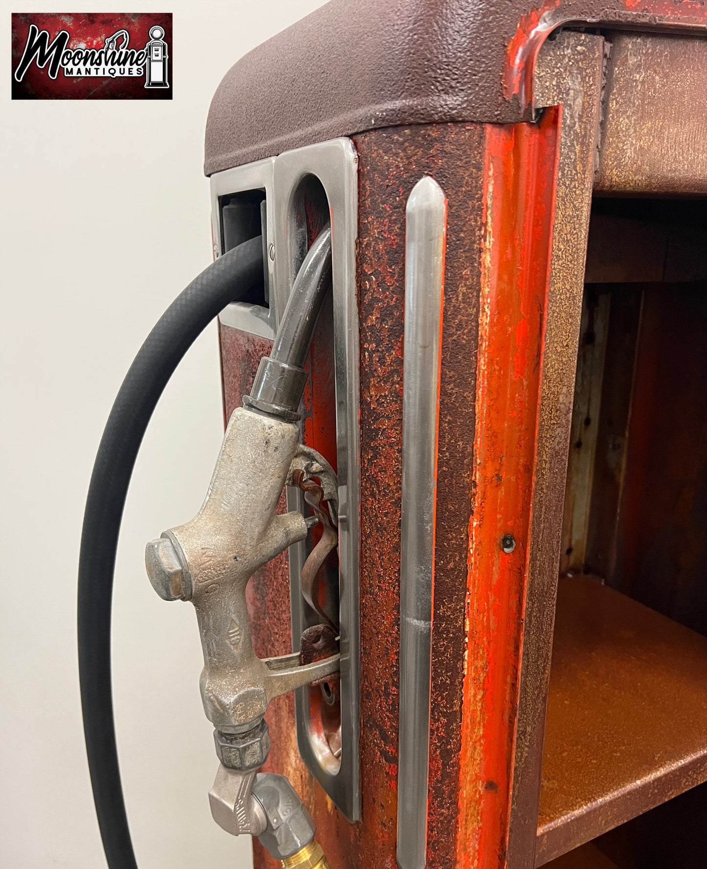 Rustoration 1950’s GOOD GULF GASOLINE Gilbarco Gas Pump w/ Custom Shelves - Free Shipping!