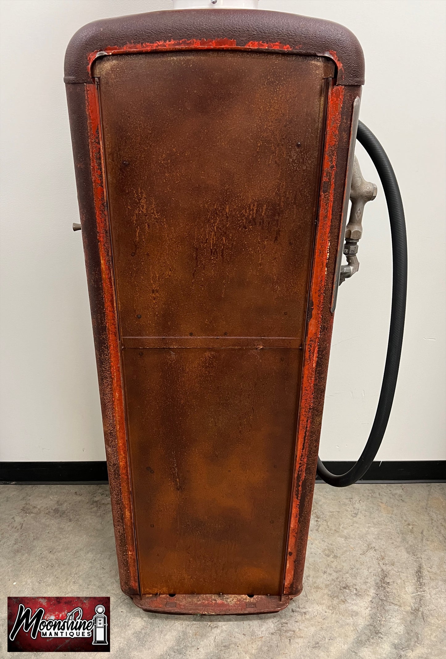 Rustoration 1950’s LION GASOLINE Gilbarco Gas Pump w/ Shelves - Free Shipping!