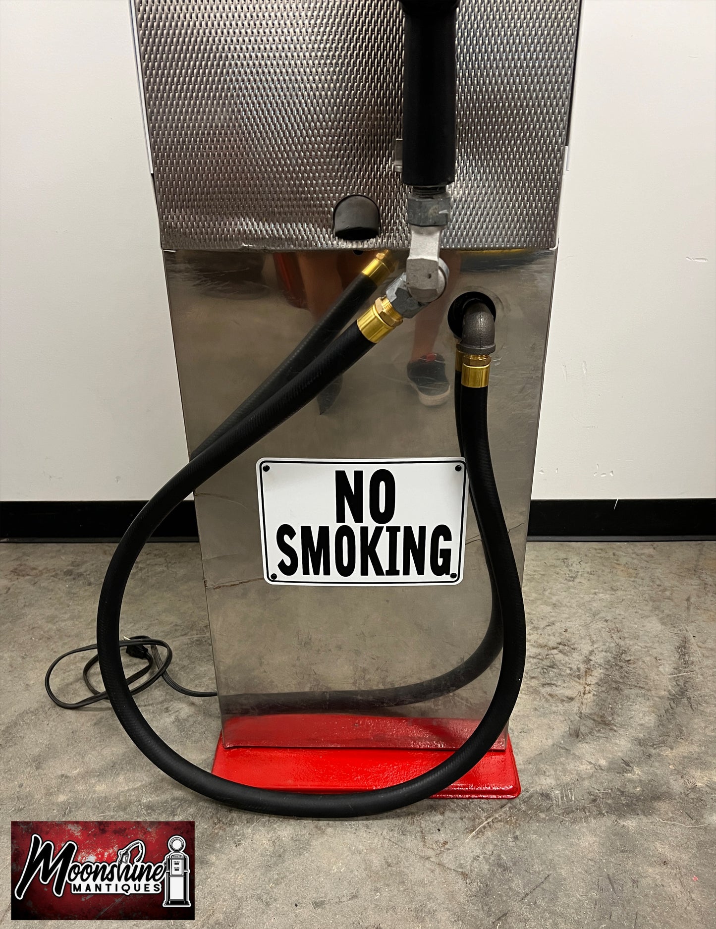 Custom 1960’s COCA COLA Bennett Gas Pump w/ Display Shelves - Free Shipping!