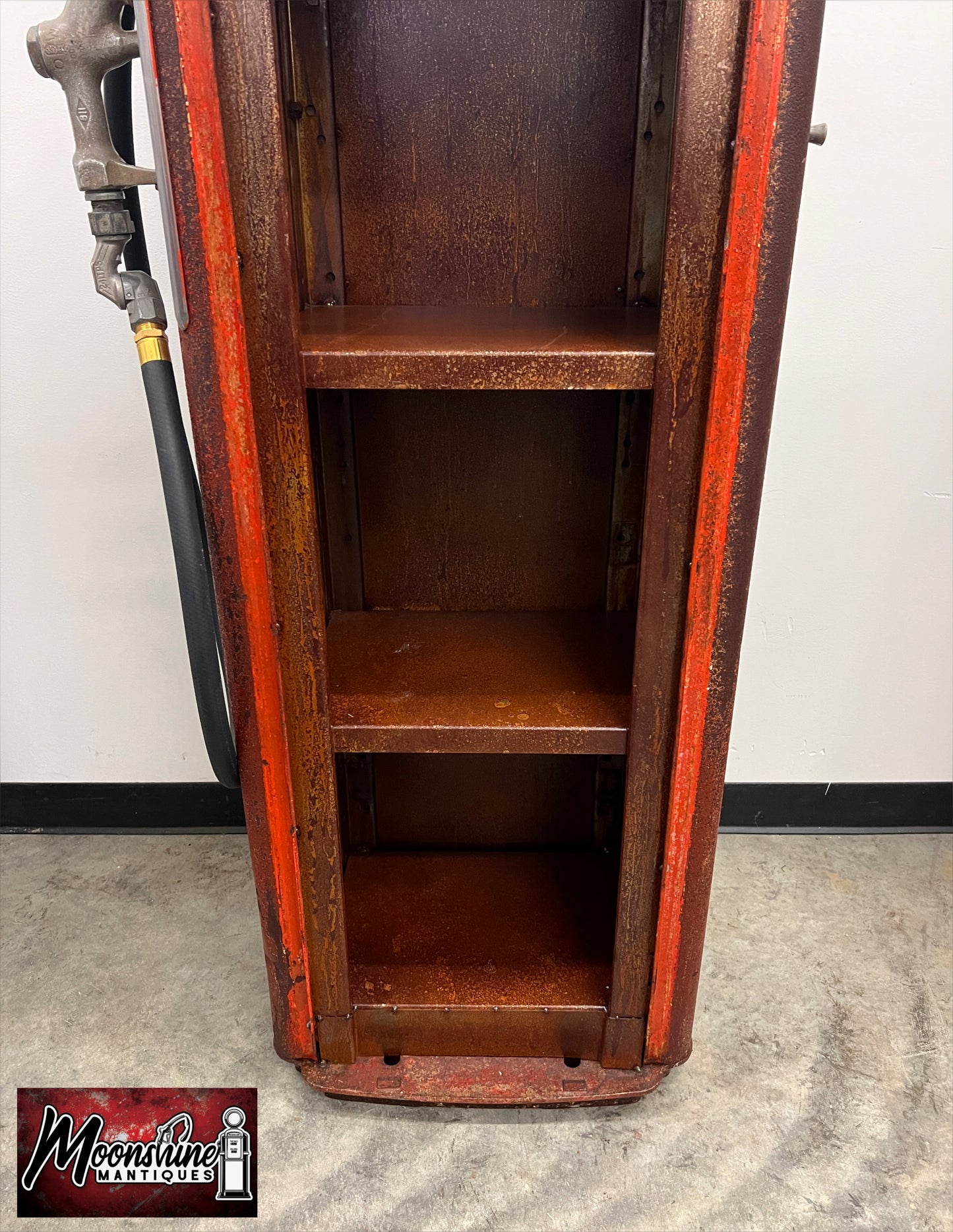 1950’s HARLEY DAVIDSON MOTORCYCLES Gilbarco Gas Pump w/ Shelves - Free Shipping!