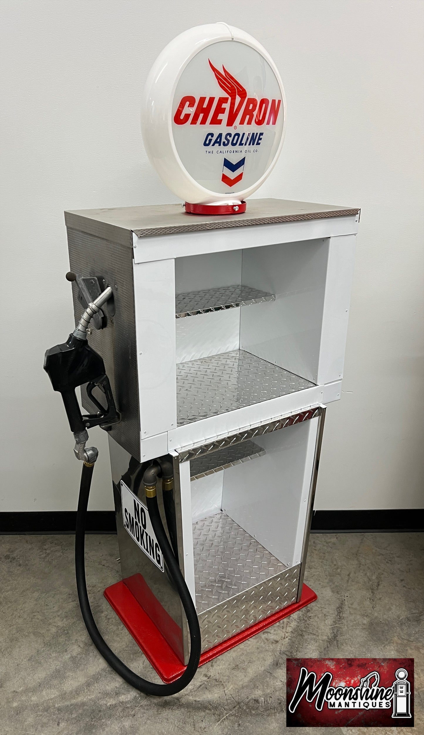 Custom 1960’s CHEVRON GASOLINE Bennett Gas Pump w/ Display Shelves - Free Shipping!