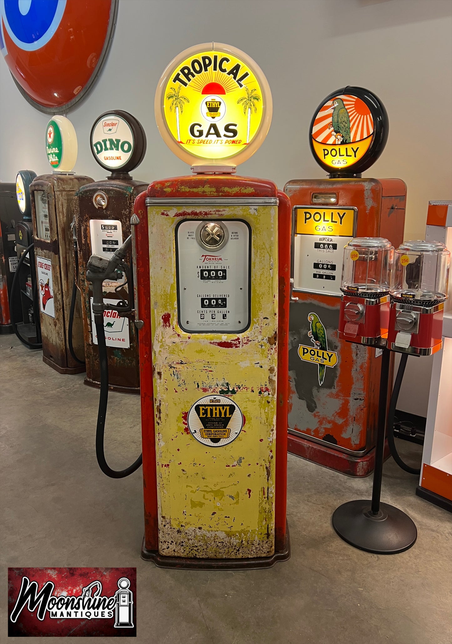 Rustoration 1940’s TROPICAL GAS Tokheim 39 Gas Pump - Shipping Available!