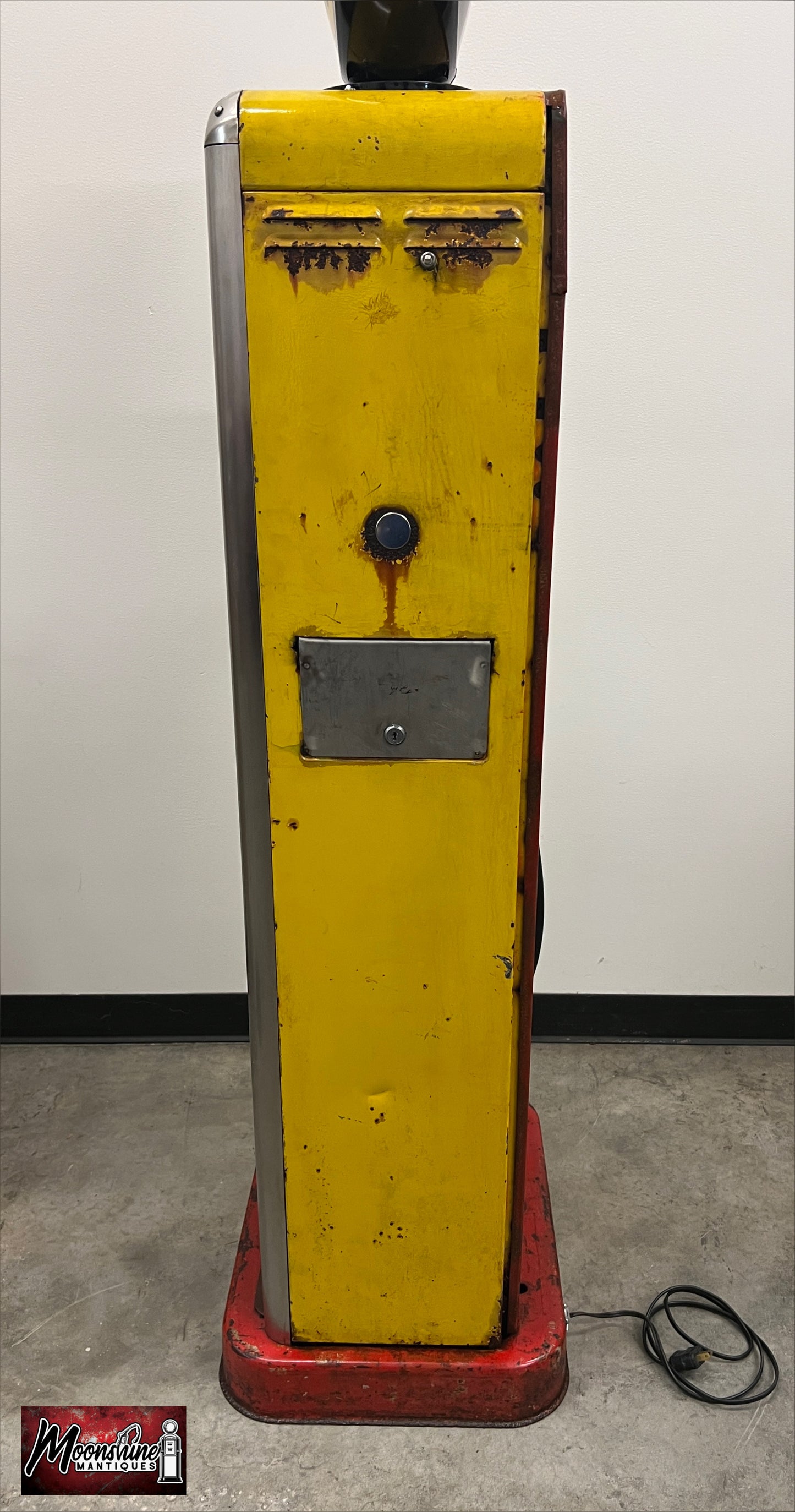 Rustoration 1940’s Chevrolet OK USED CARS Bowser Gas Pump with Custom Shelves - Free Shipping!