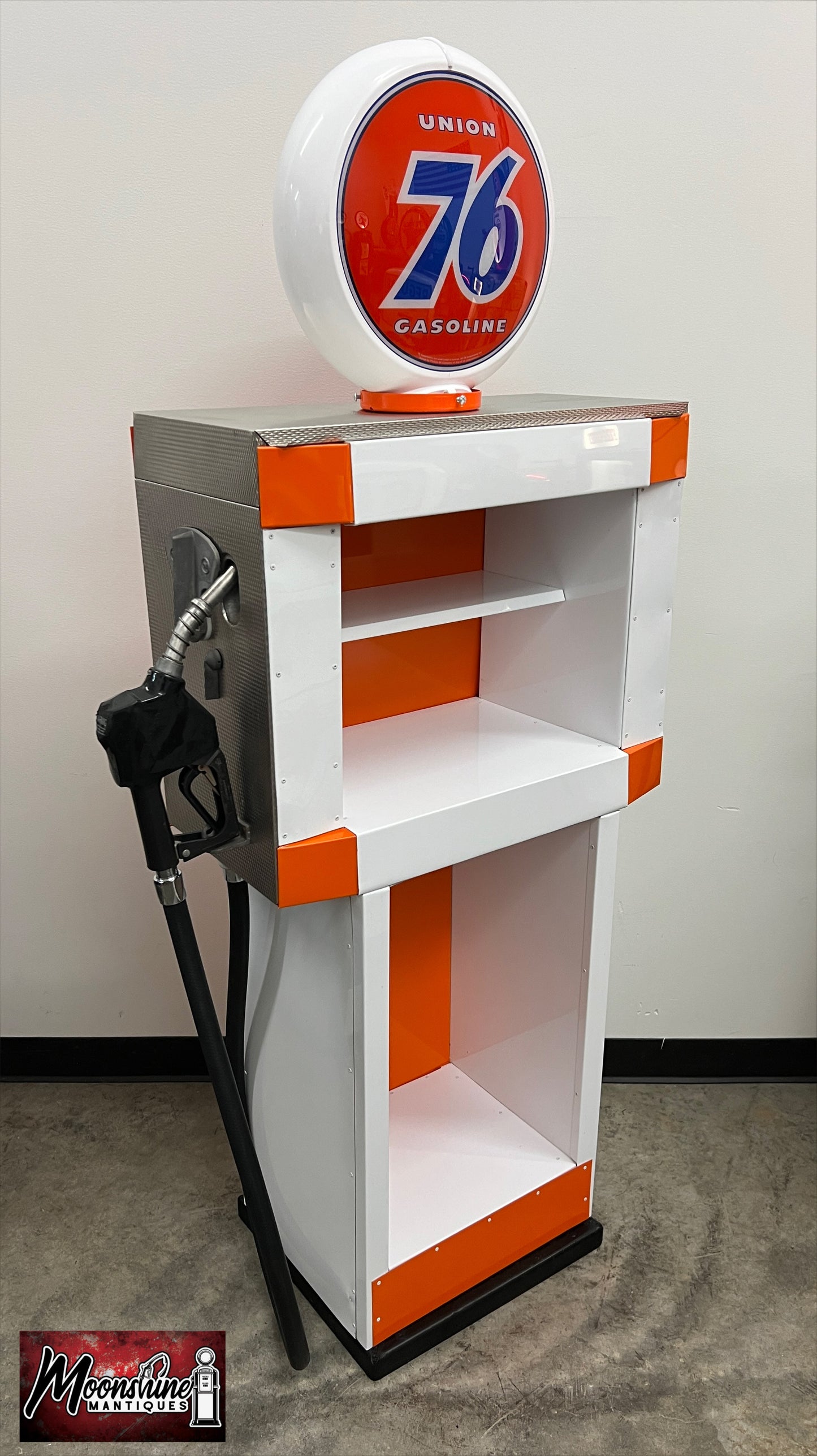 Custom 1960’s UNION 76 Tokheim Gas Pump w/ Display Shelves - Free Shipping!