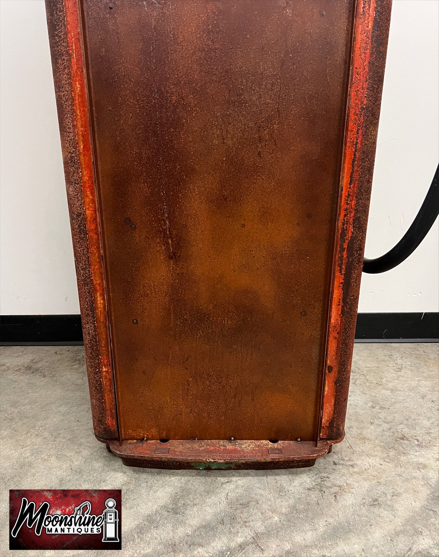 Rustoration 1950’s MUSGO GASOLINE Gilbarco Gas Pump w/ Shelves - Free Shipping!