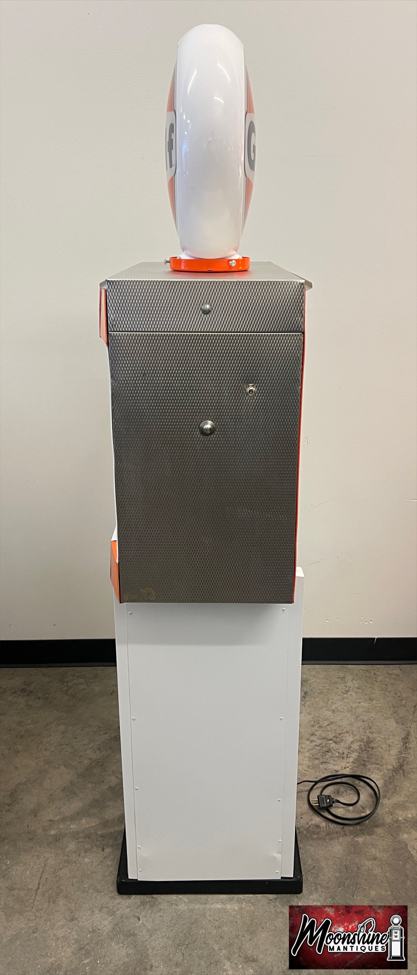 Custom 1960’s GULF Tokheim Gas Pump w/ Display Shelves - Free Shipping!