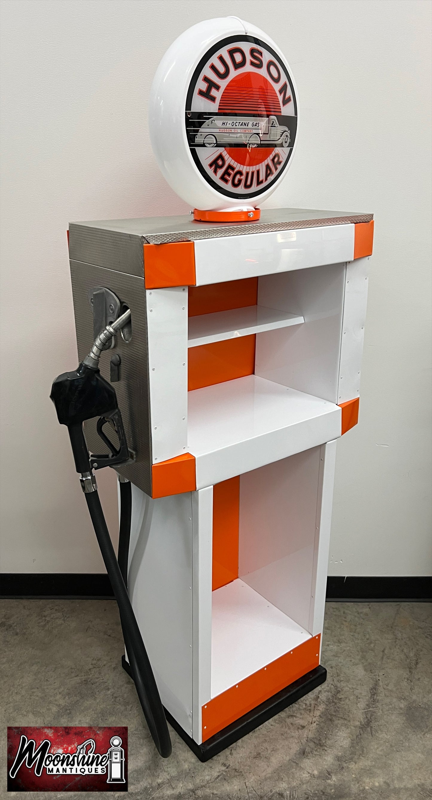 Custom 1960’s HUDSON GASOLINE Tokheim Gas Pump w/ Display Shelves - Free Shipping!