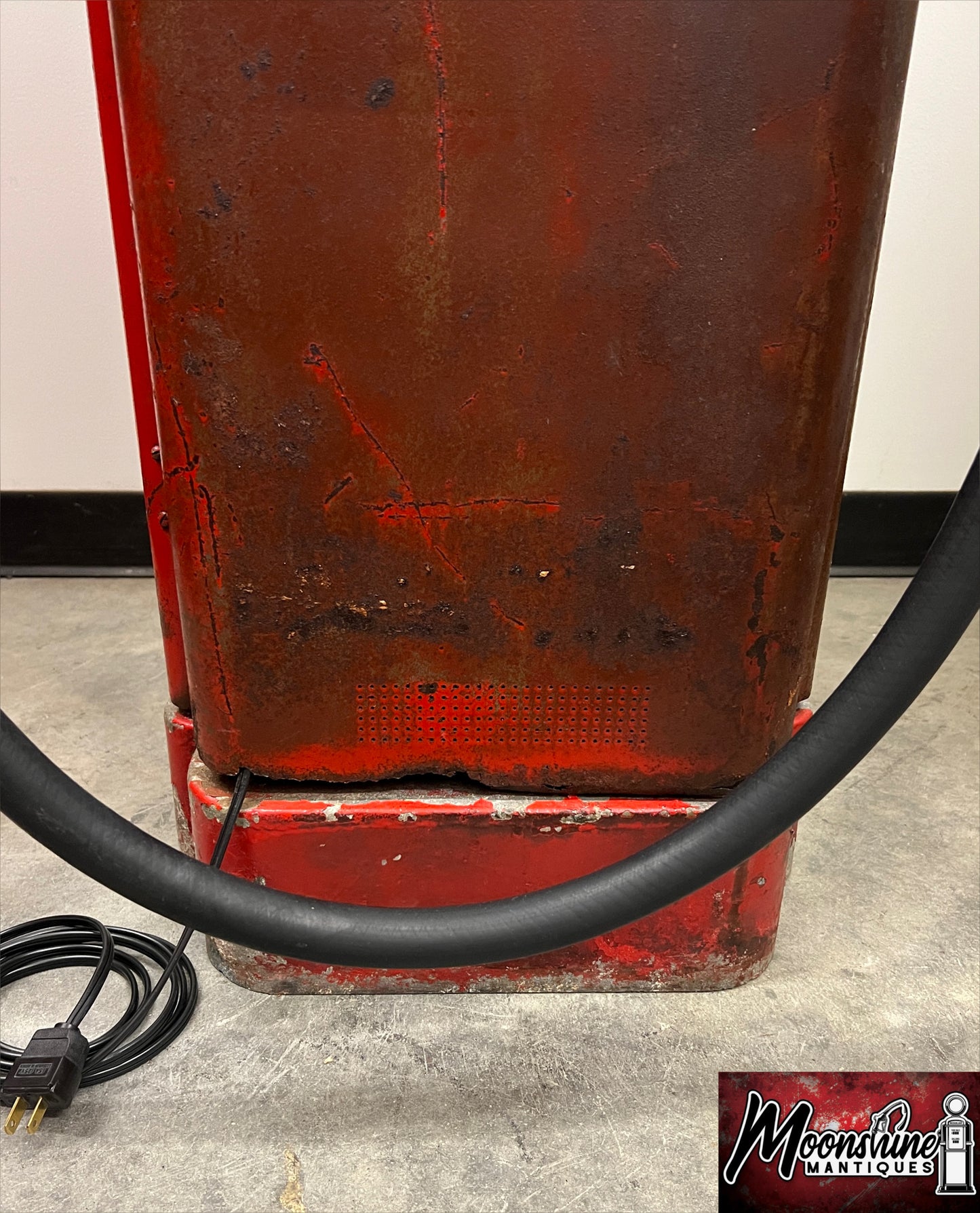 1940’s TEXACO FIRE CHIEF Wayne 70 Gas Pump - Rustoration - Shipping Available!