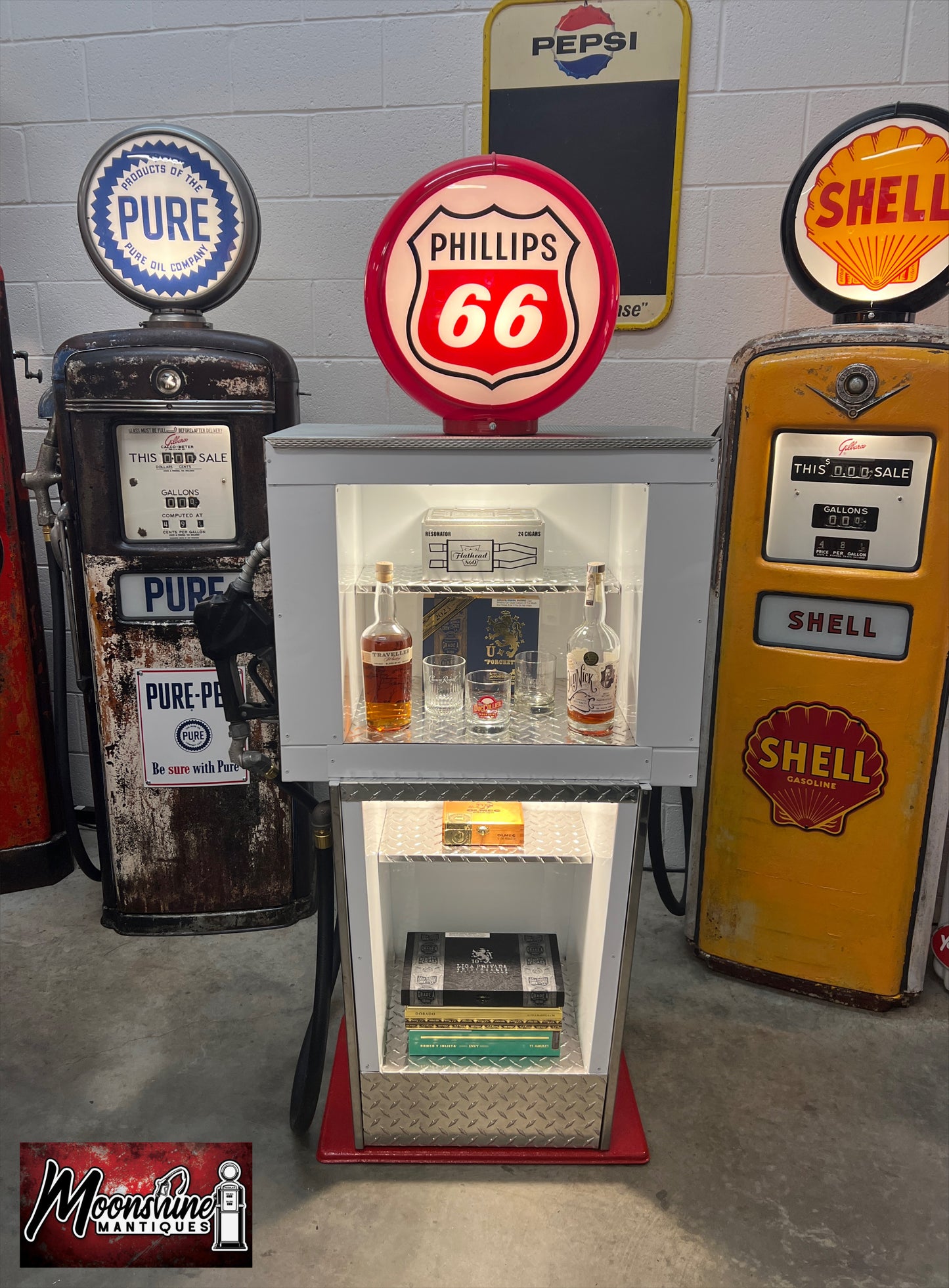 Custom 1960’s PHILLIPS 66 Bennett Gas Pump w/ Display Shelves - Free Shipping!