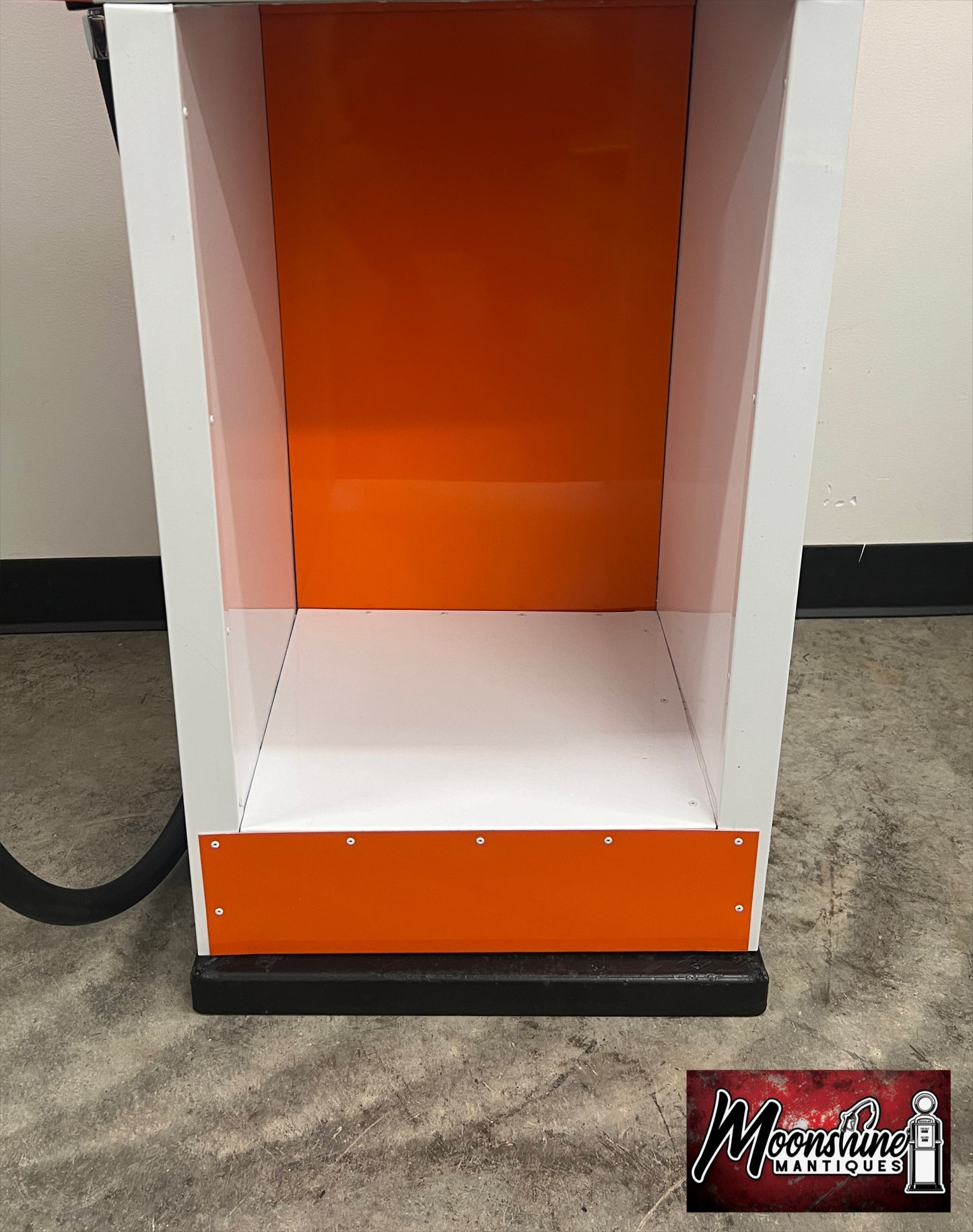Custom 1960’s HARLEY DAVIDSON MOTORCYCLES Tokheim Gas Pump w/ Display Shelves - Free Shipping!