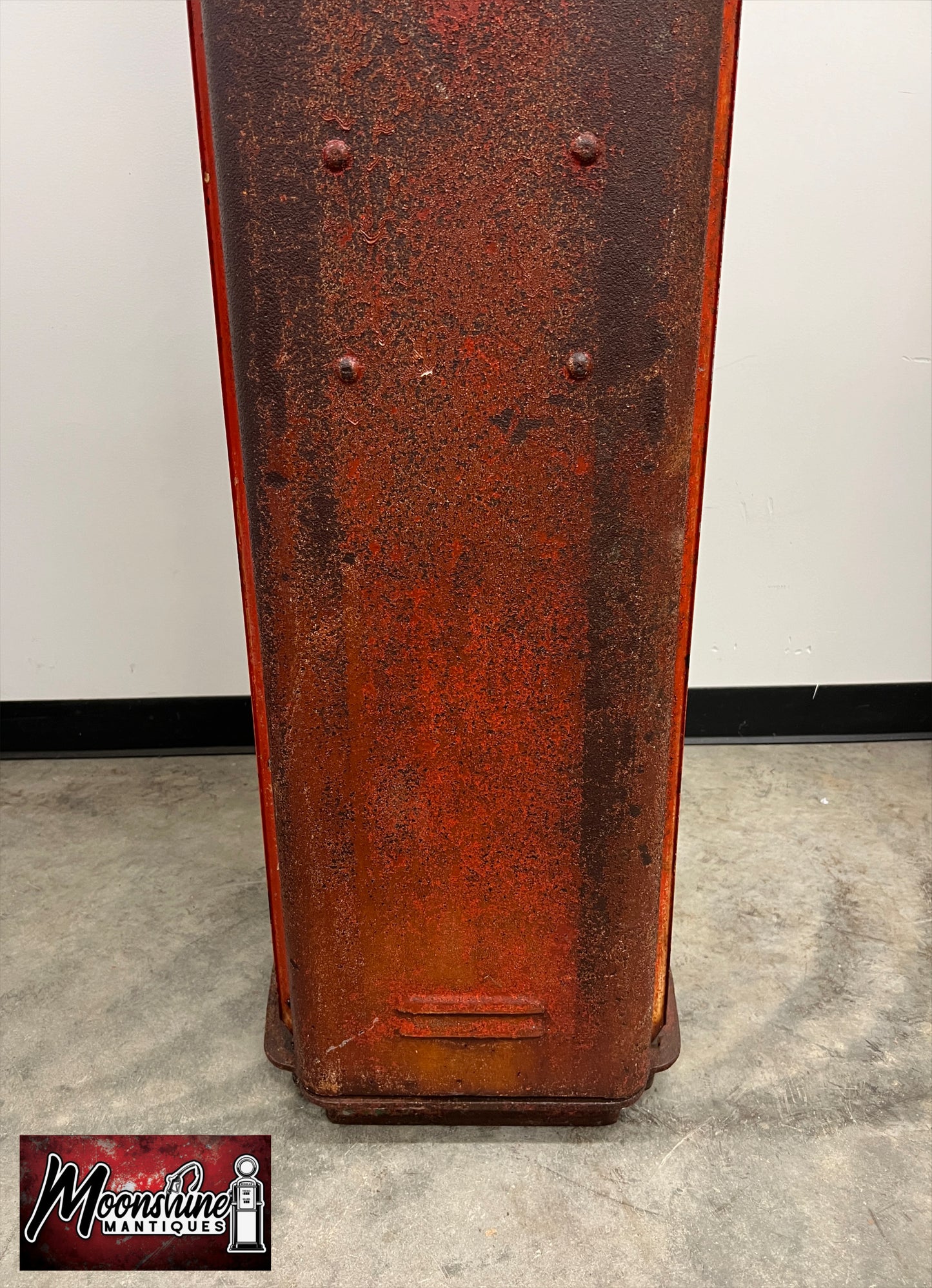 Rustoration 1950’s PHILLIPS 66 Gilbarco Gas Pump w/ Shelves - Free Shipping!