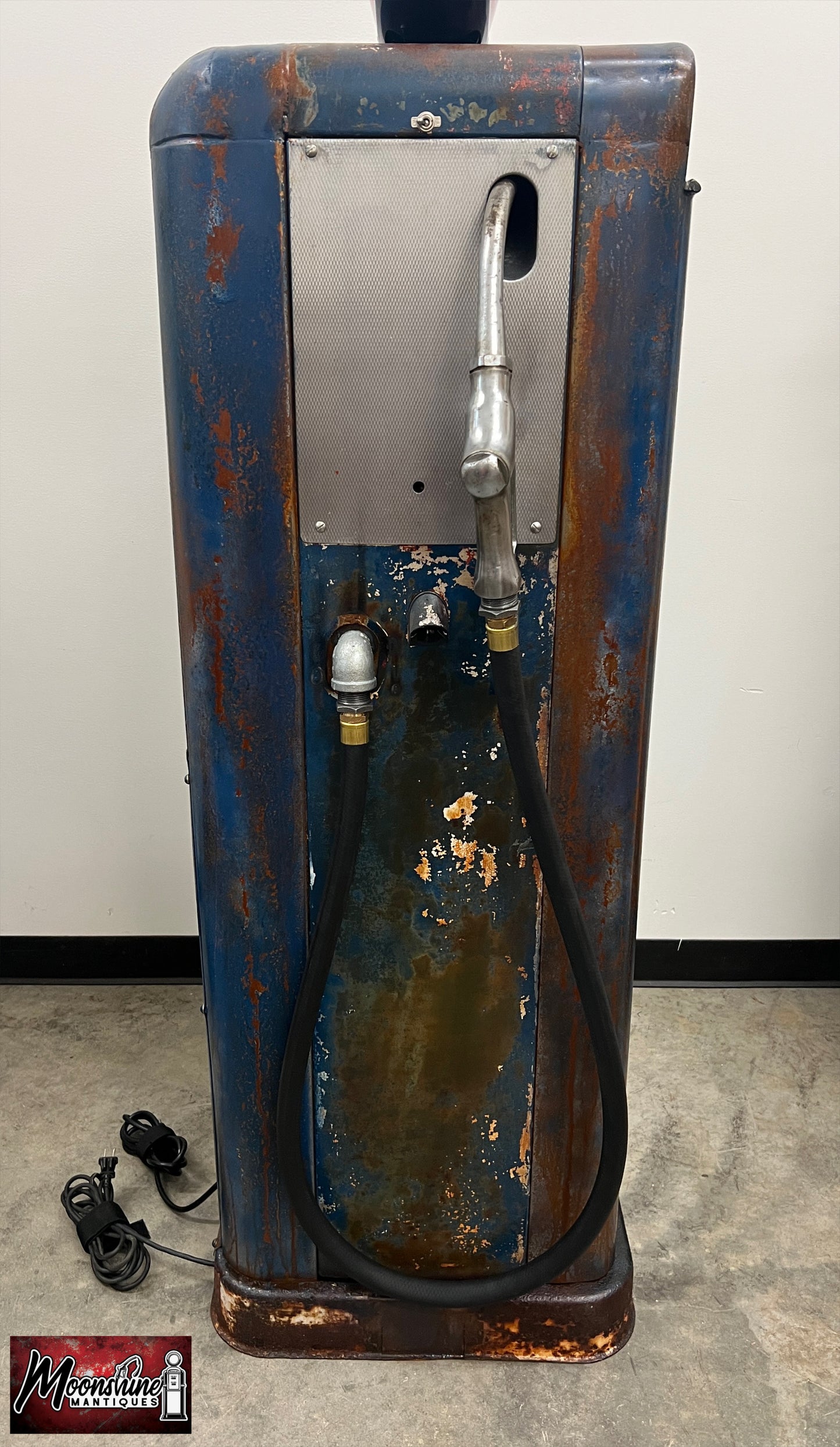 1940’s INDIAN MOTORCYCLE Gas Pump w/ Custom Made Whiskey Bar & Cigar Humidor - Free Shipping!