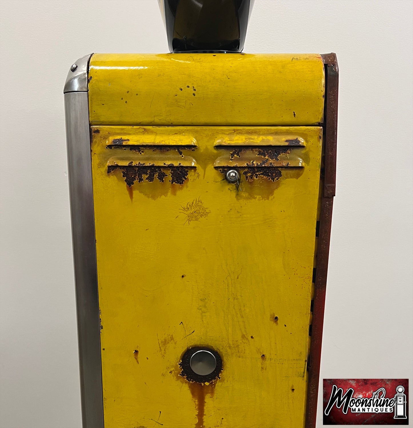 Rustoration 1940’s Chevrolet OK USED CARS Bowser Gas Pump with Custom Shelves - Free Shipping!