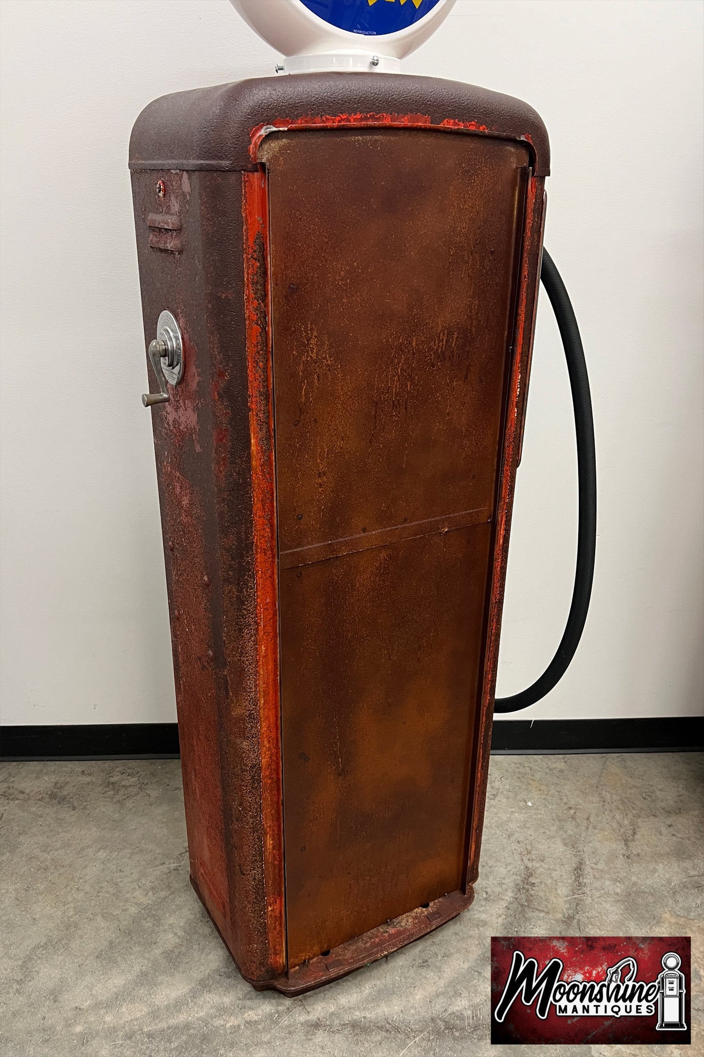 Rustoration 1950’s HUSKY GASOLINE Gilbarco Gas Pump w/ Shelves - Free Shipping!