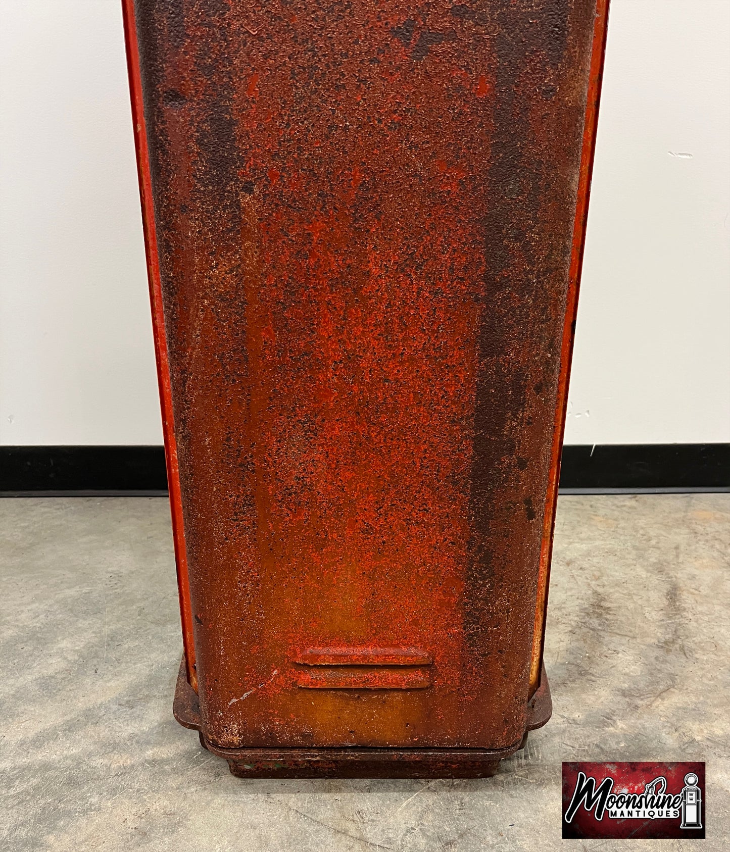 Rustoration 1950’s GULF GASOLINE Gilbarco Gas Pump w/ Shelves - Free Shipping!