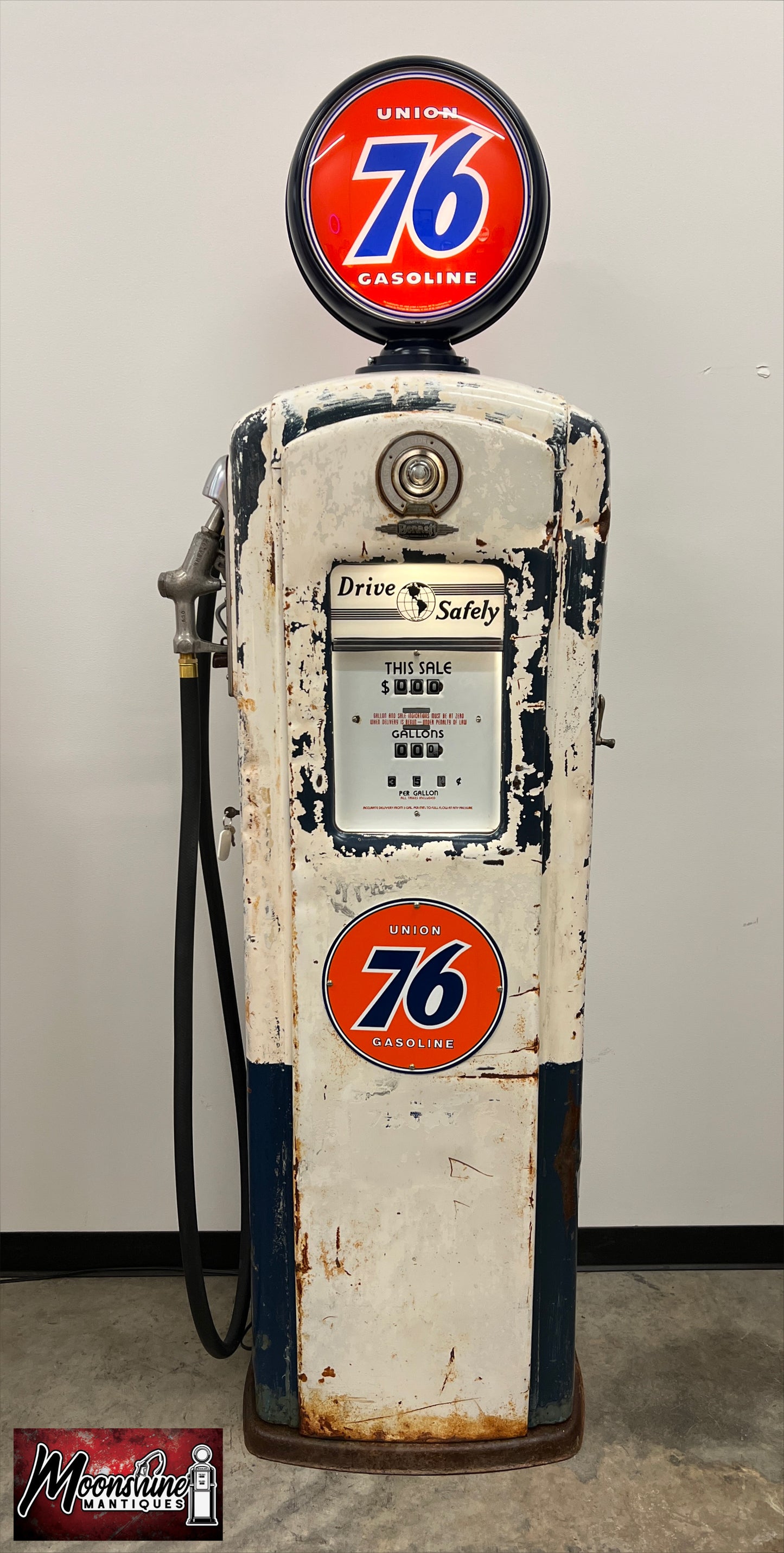 1940’s UNION 76 Bennett 646 Gas Pump - Rustoration - Shipping Available!