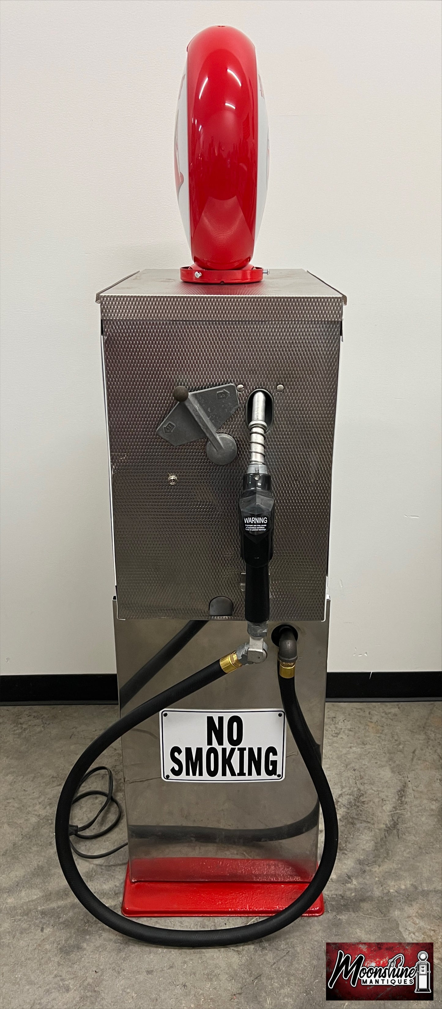 Custom 1960’s TEXACO Fire Chief Bennett Gas Pump w/ Display Shelves - Free Shipping!