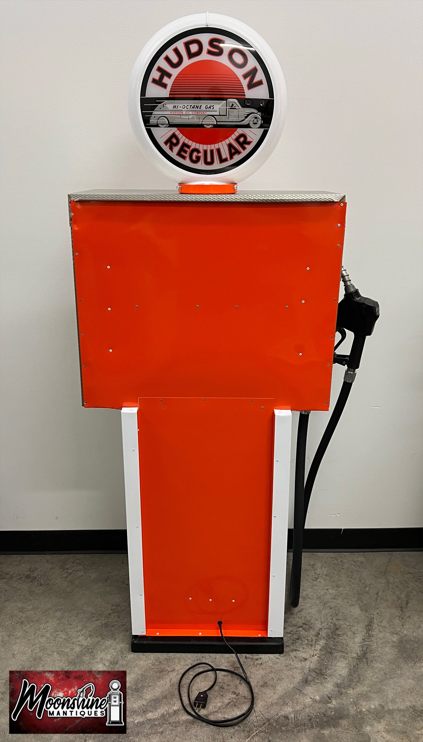 Custom 1960’s HUDSON GASOLINE Tokheim Gas Pump w/ Display Shelves - Free Shipping!