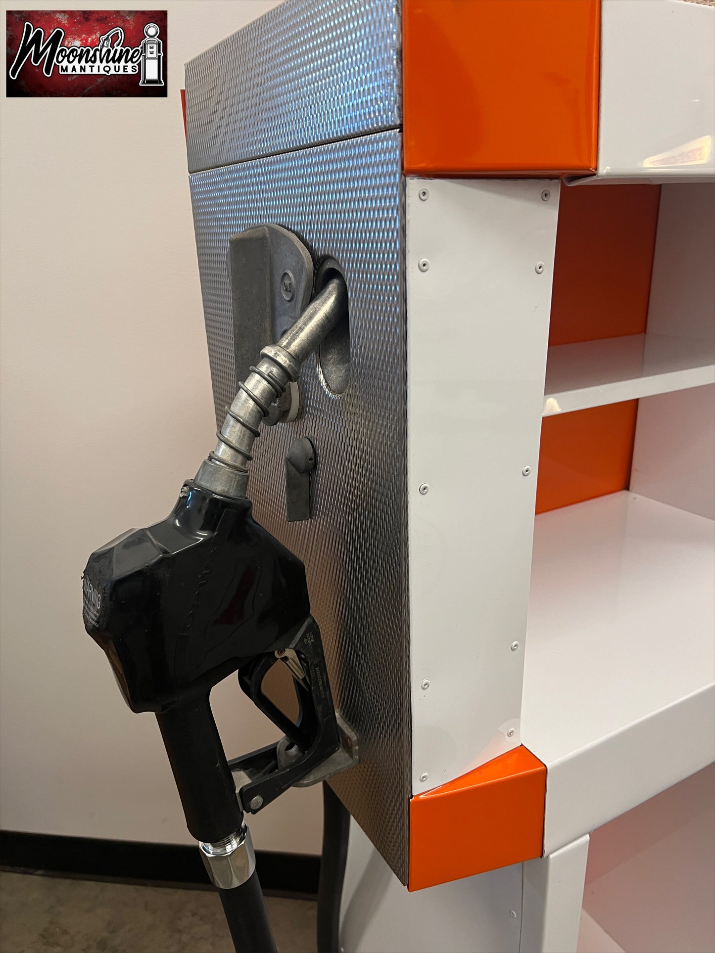Custom 1960’s GULF Tokheim Gas Pump w/ Display Shelves - Free Shipping!