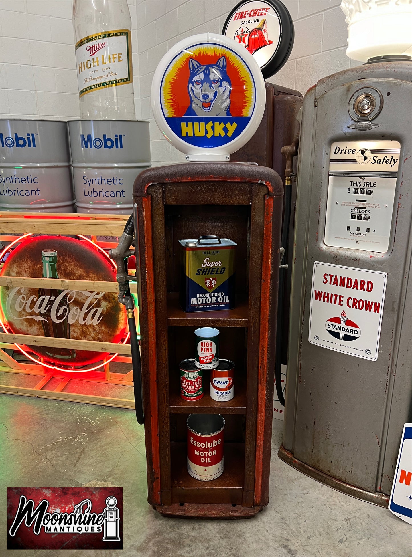 Rustoration 1950’s HUSKY GASOLINE Gilbarco Gas Pump w/ Shelves - Free Shipping!