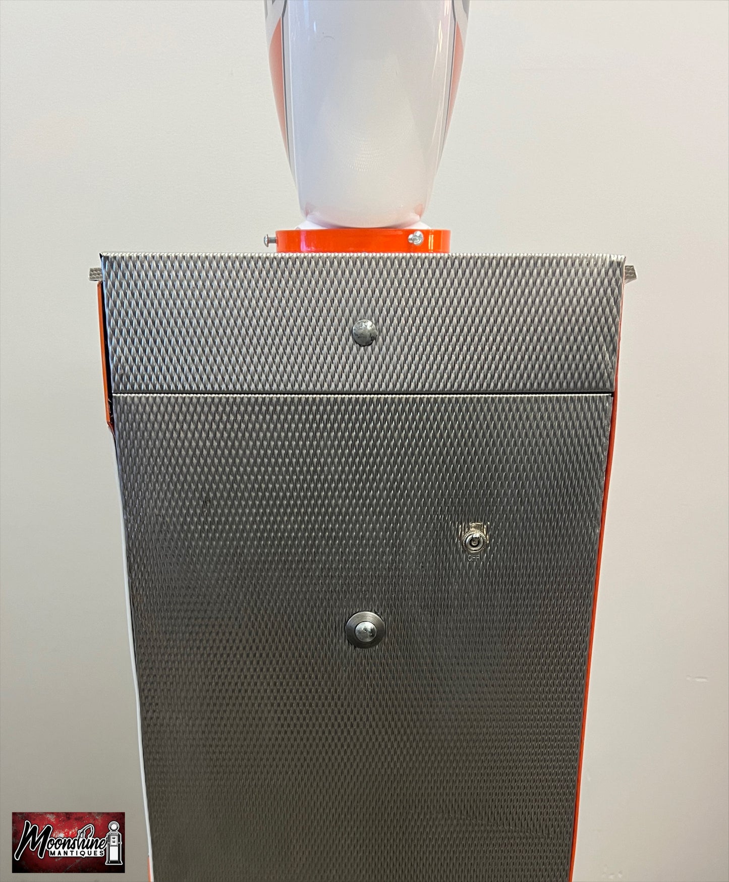 Custom 1960’s GULF Tokheim Gas Pump w/ Display Shelves - Free Shipping!