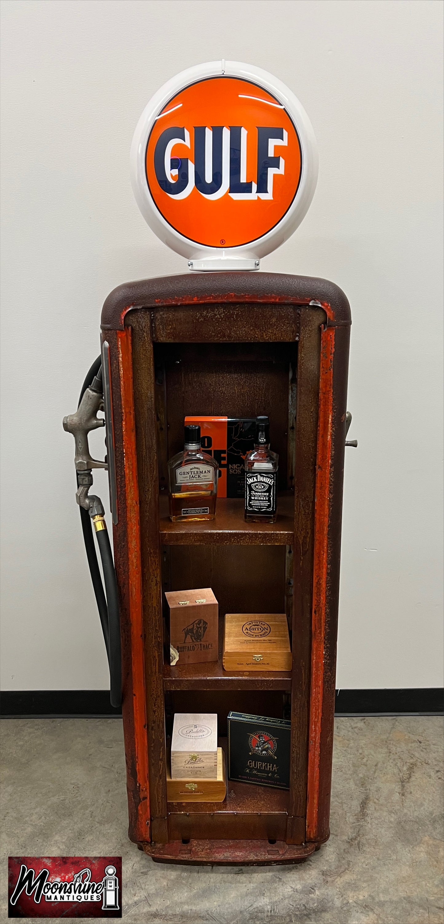 Rustoration 1950’s GULF GASOLINE Gilbarco Gas Pump w/ Shelves - Free Shipping!
