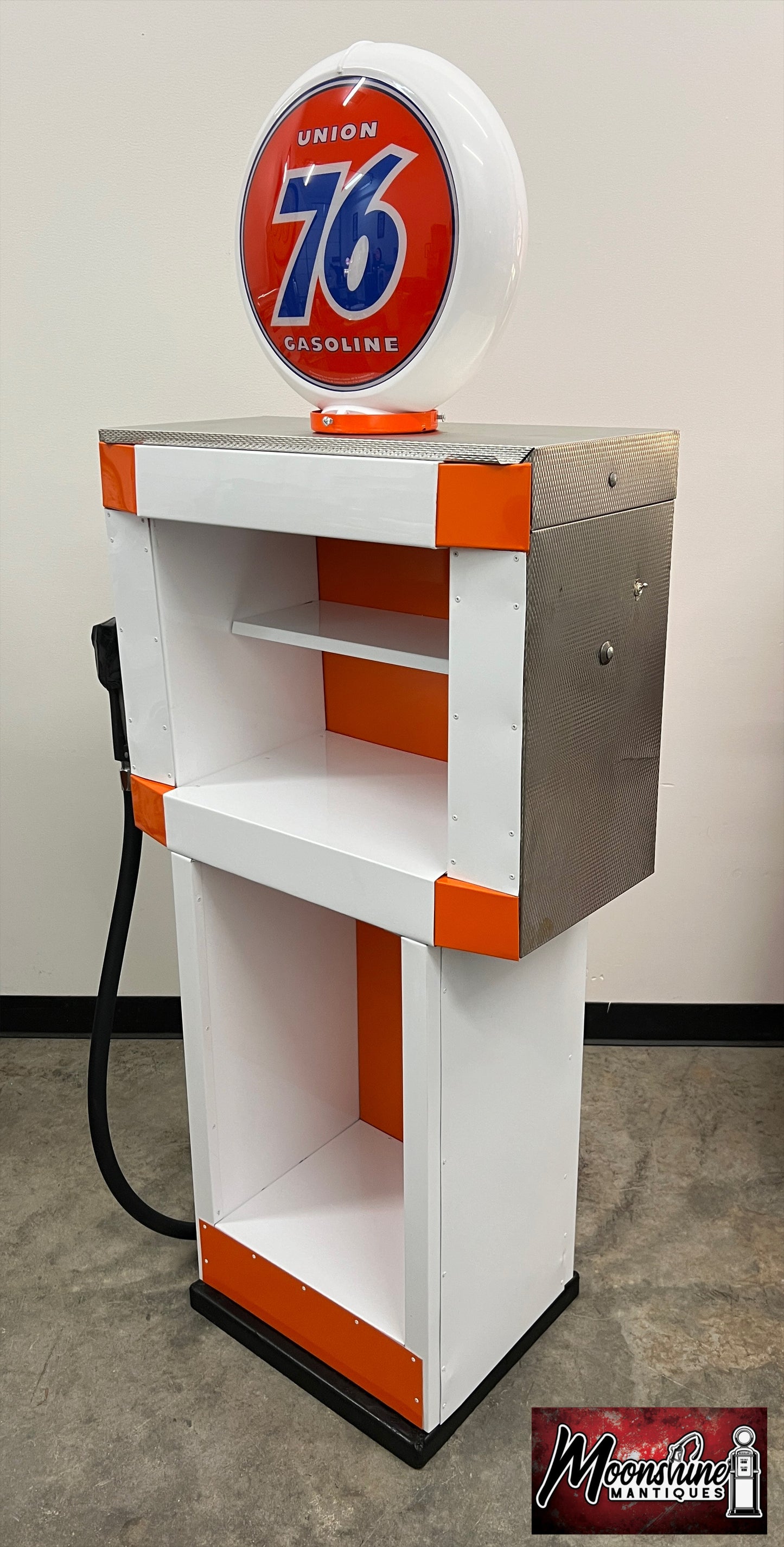 Custom 1960’s UNION 76 Tokheim Gas Pump w/ Display Shelves - Free Shipping!