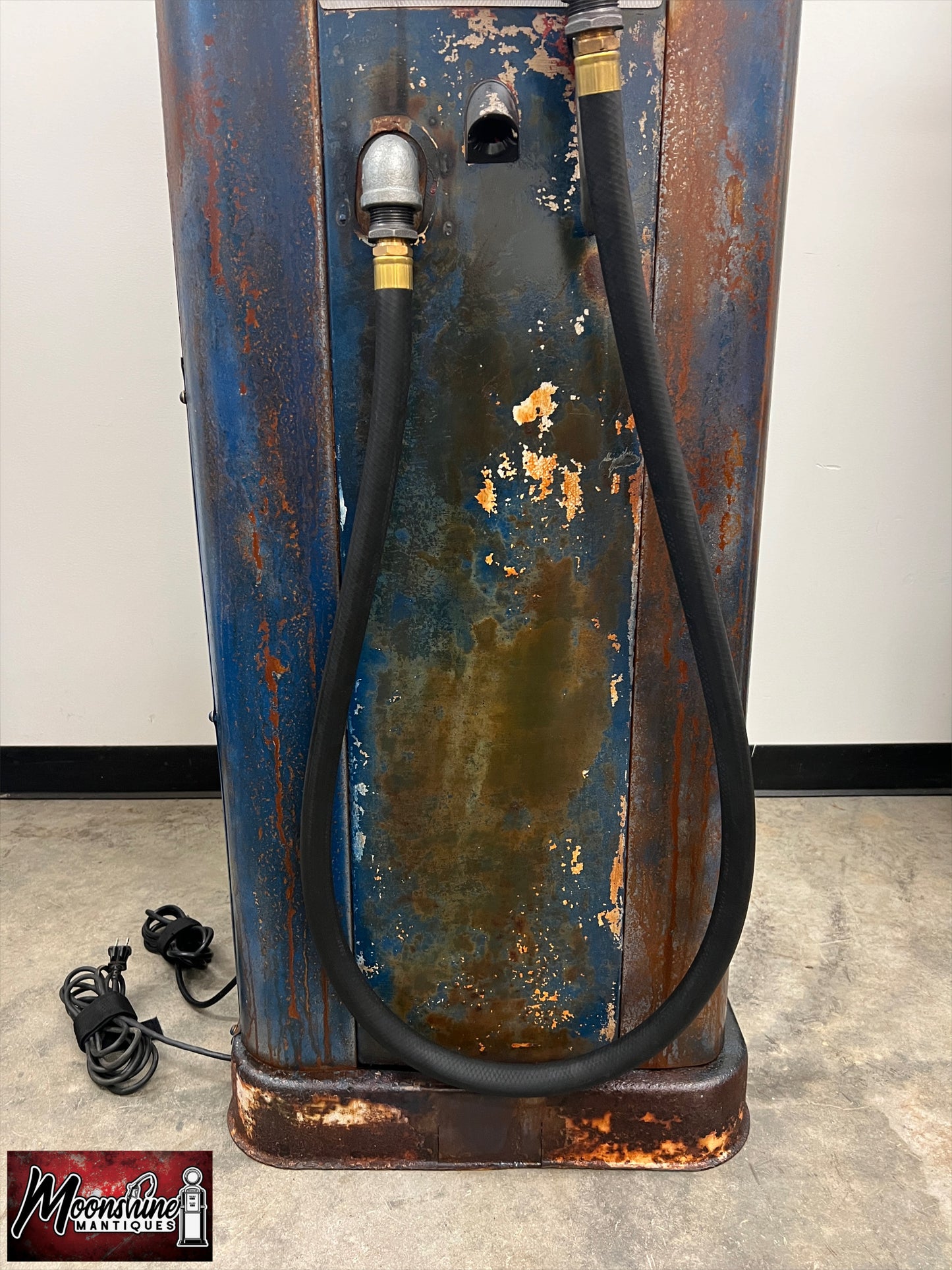 1940’s INDIAN MOTORCYCLE Gas Pump w/ Custom Made Whiskey Bar & Cigar Humidor - Free Shipping!