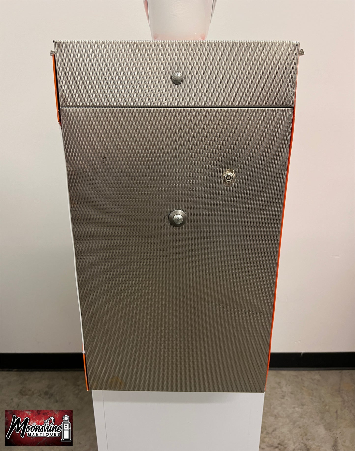 Custom 1960’s HUDSON GASOLINE Tokheim Gas Pump w/ Display Shelves - Free Shipping!