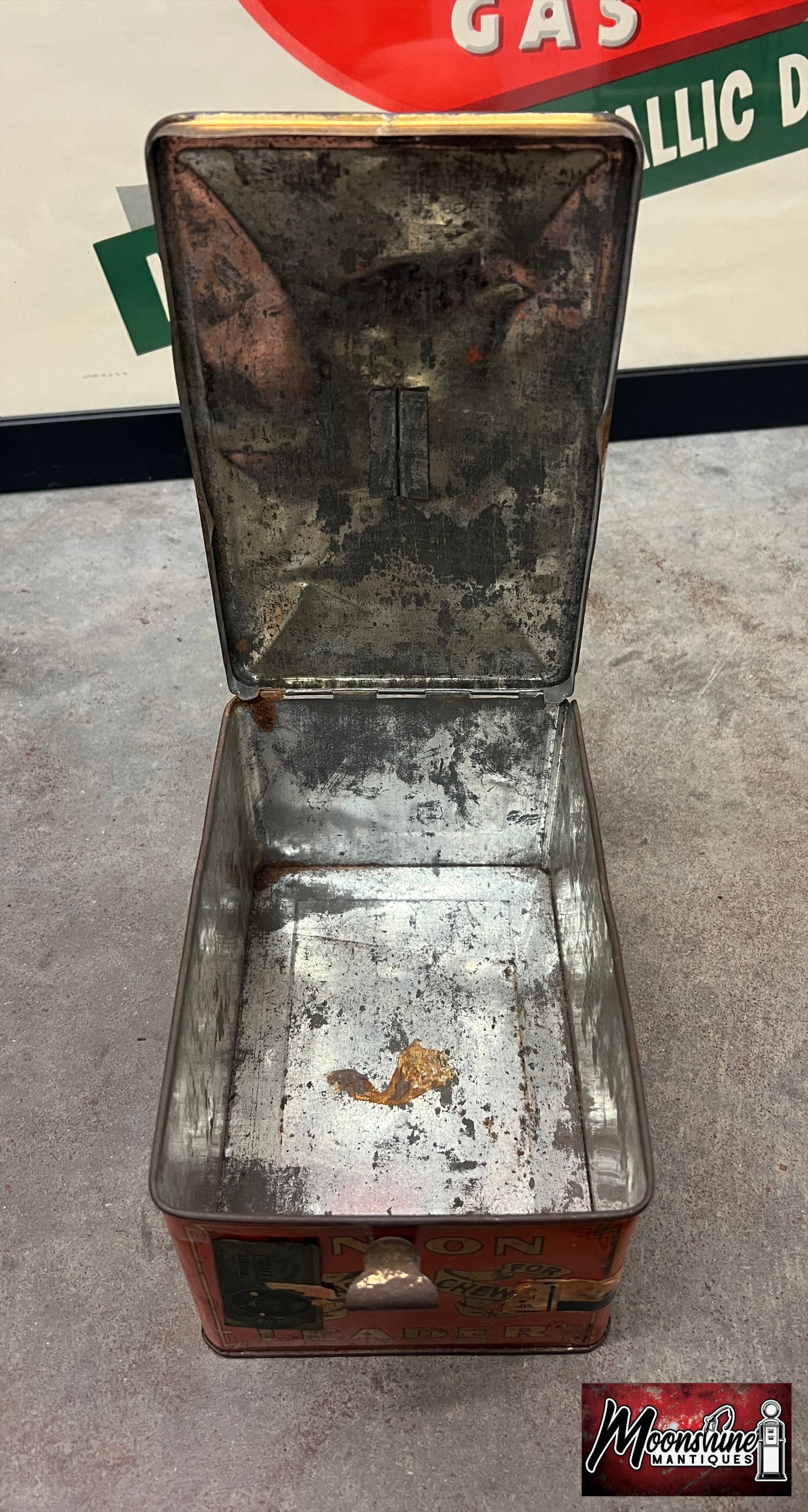 Antique UNION LEADER Smoking / Chewing Tobacco Tin - Free Shipping!