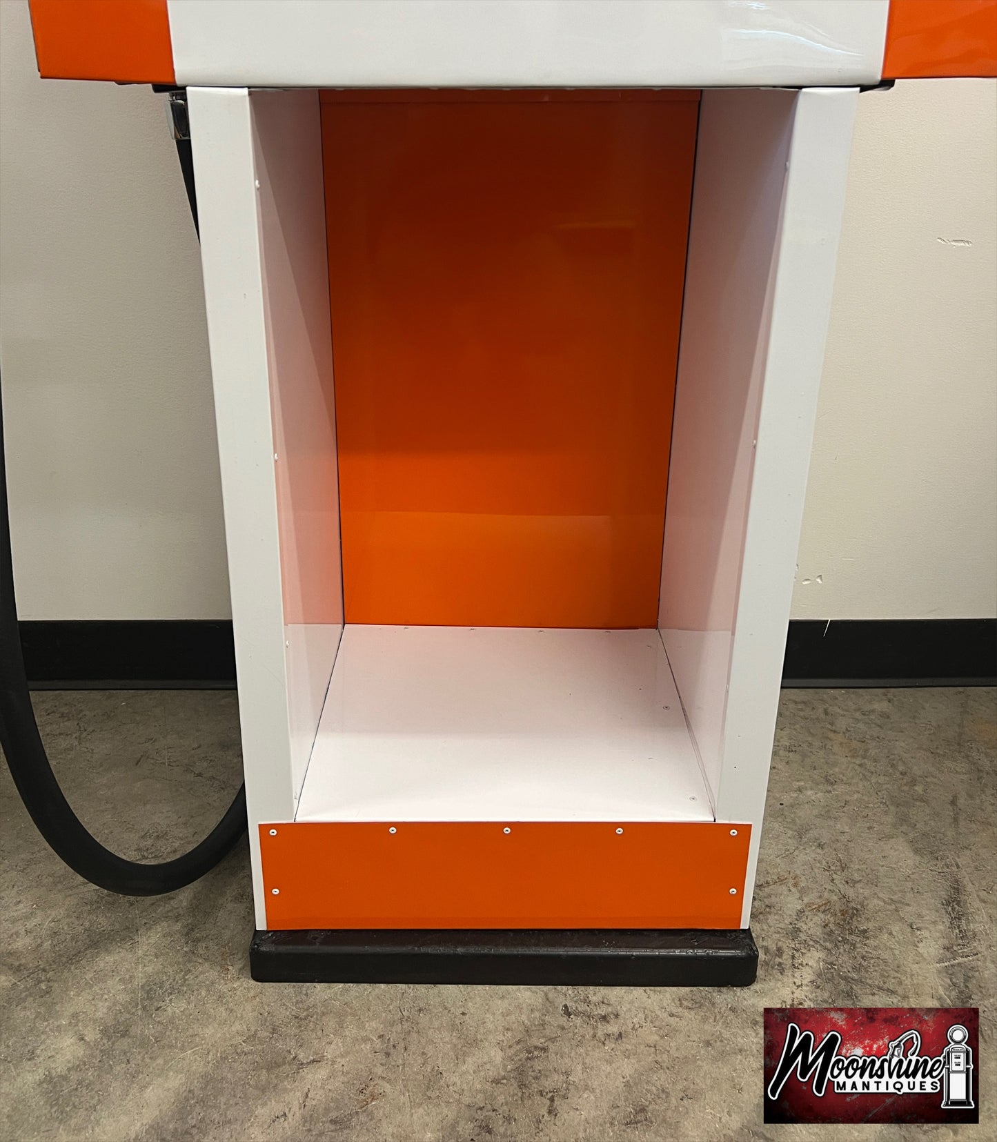 Custom 1960’s GULF Tokheim Gas Pump w/ Display Shelves - Free Shipping!