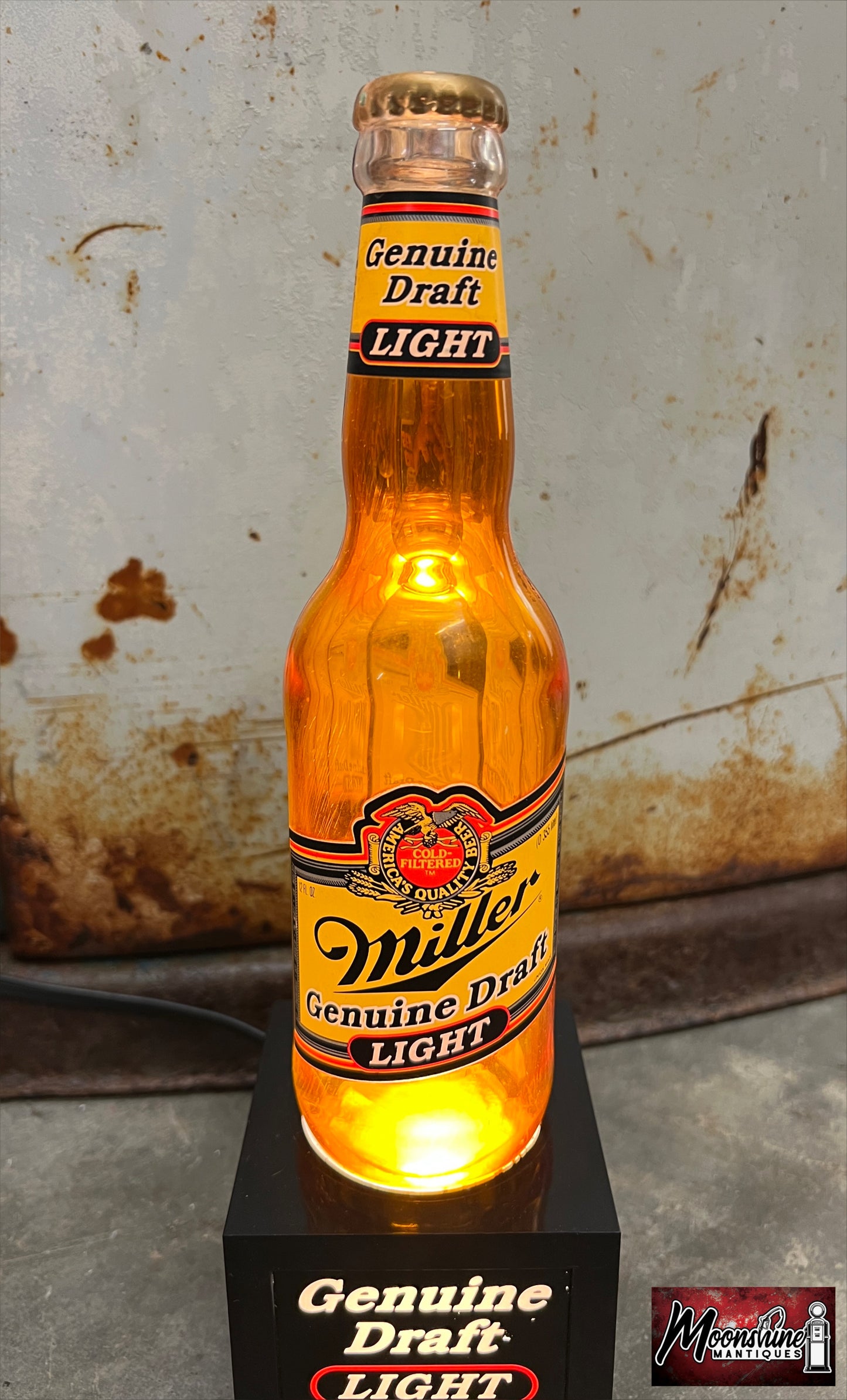 Vtg. MILLER GENUINE DRAFT Lighted Advertising Beer Bottle Sign - Free Shipping!