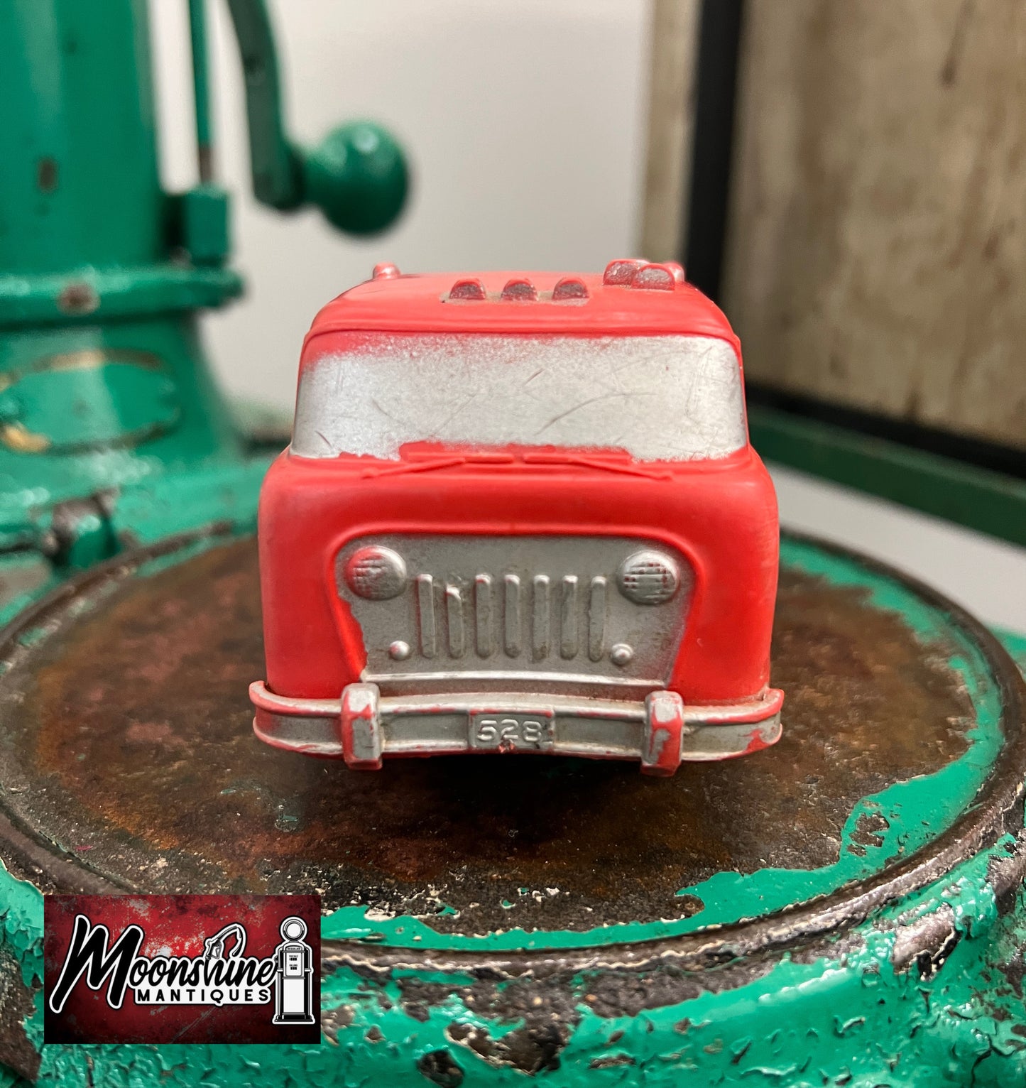 Vtg. 1950's AUBURN Toy Dump Truck - Made in USA - Free Shipping!