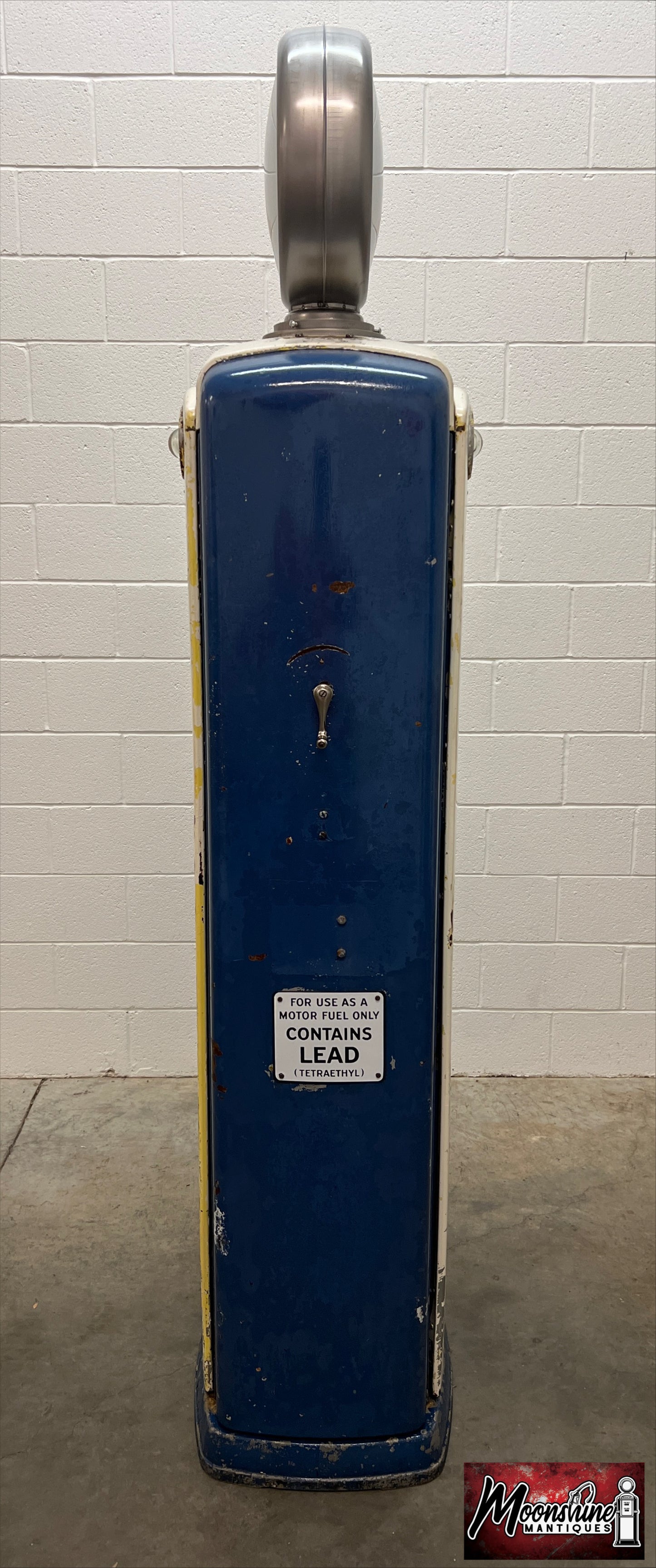 1940’s RICHFIELD GASOLINE Bennett 646 Gas Pump - Rustoration - Shipping Available!